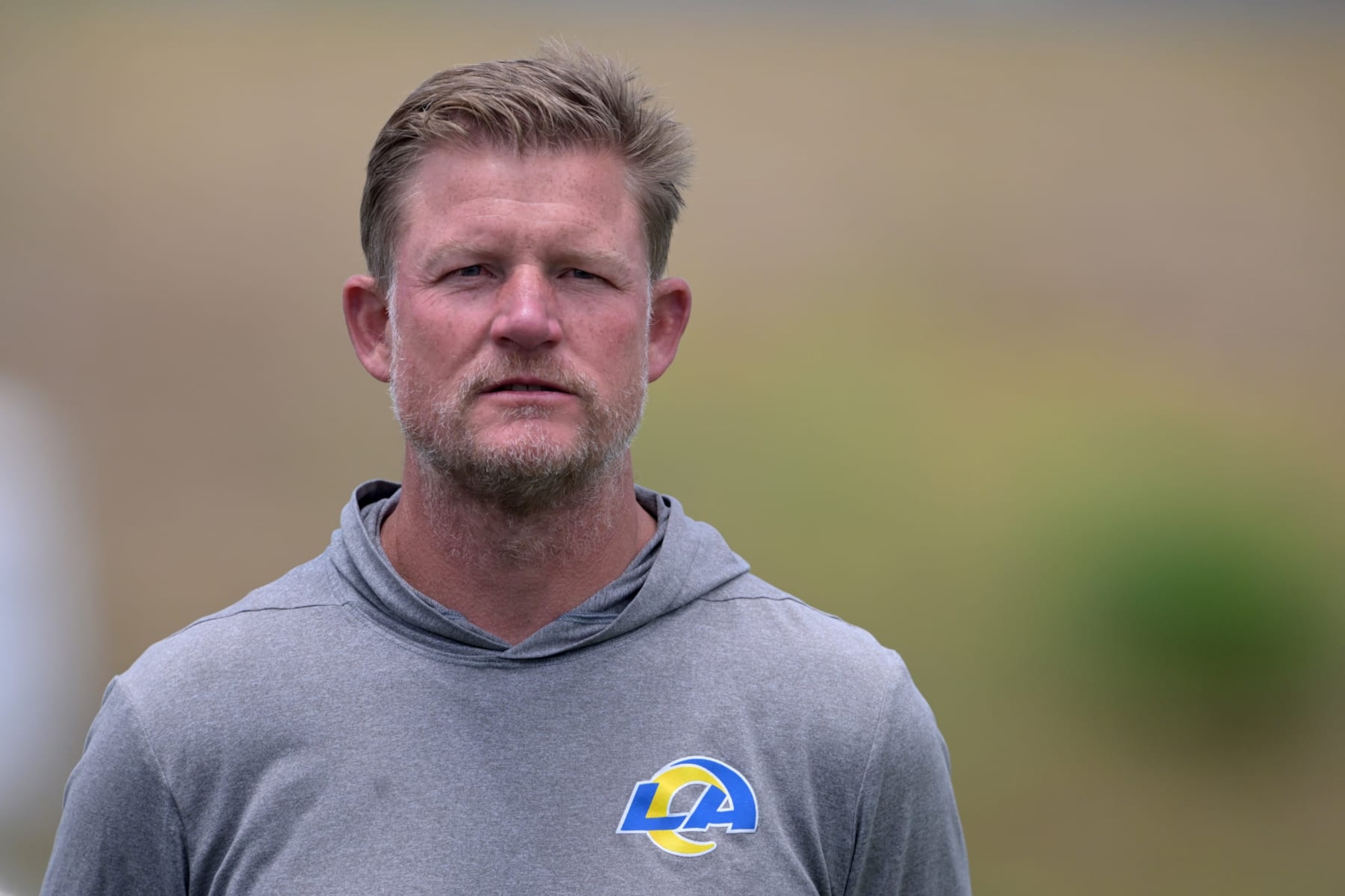 THOUSAND OAKS, CALIFORNIA - JUNE 13: General manager Les Snead of the Los Angeles Rams looks on during mini-camp at California Lutheran University on June 13, 2023 in Thousand Oaks, California. (Photo by Jayne Kamin-Oncea/Getty Images)