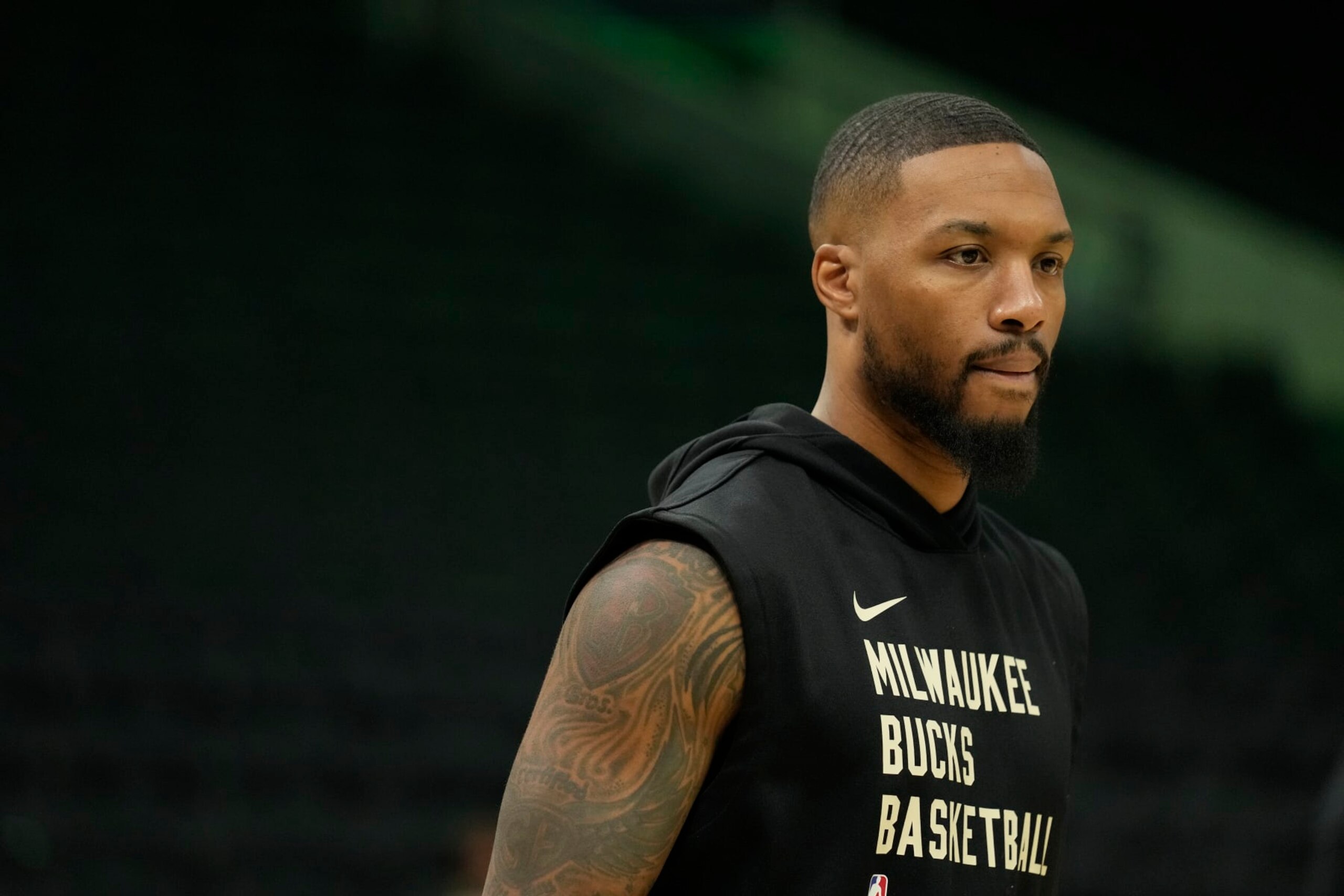 MILWAUKEE, WISCONSIN - OCTOBER 26: Damian Lillard #0 of the Milwaukee Bucks warms up before a game against the Philadelphia 76ers at Fiserv Forum on October 26, 2023 in Milwaukee, Wisconsin. NOTE TO USER: User expressly acknowledges and agrees that, by downloading and or using this photograph, User is consenting to the terms and conditions of the Getty Images License Agreement. (Photo by Patrick McDermott/Getty Images)