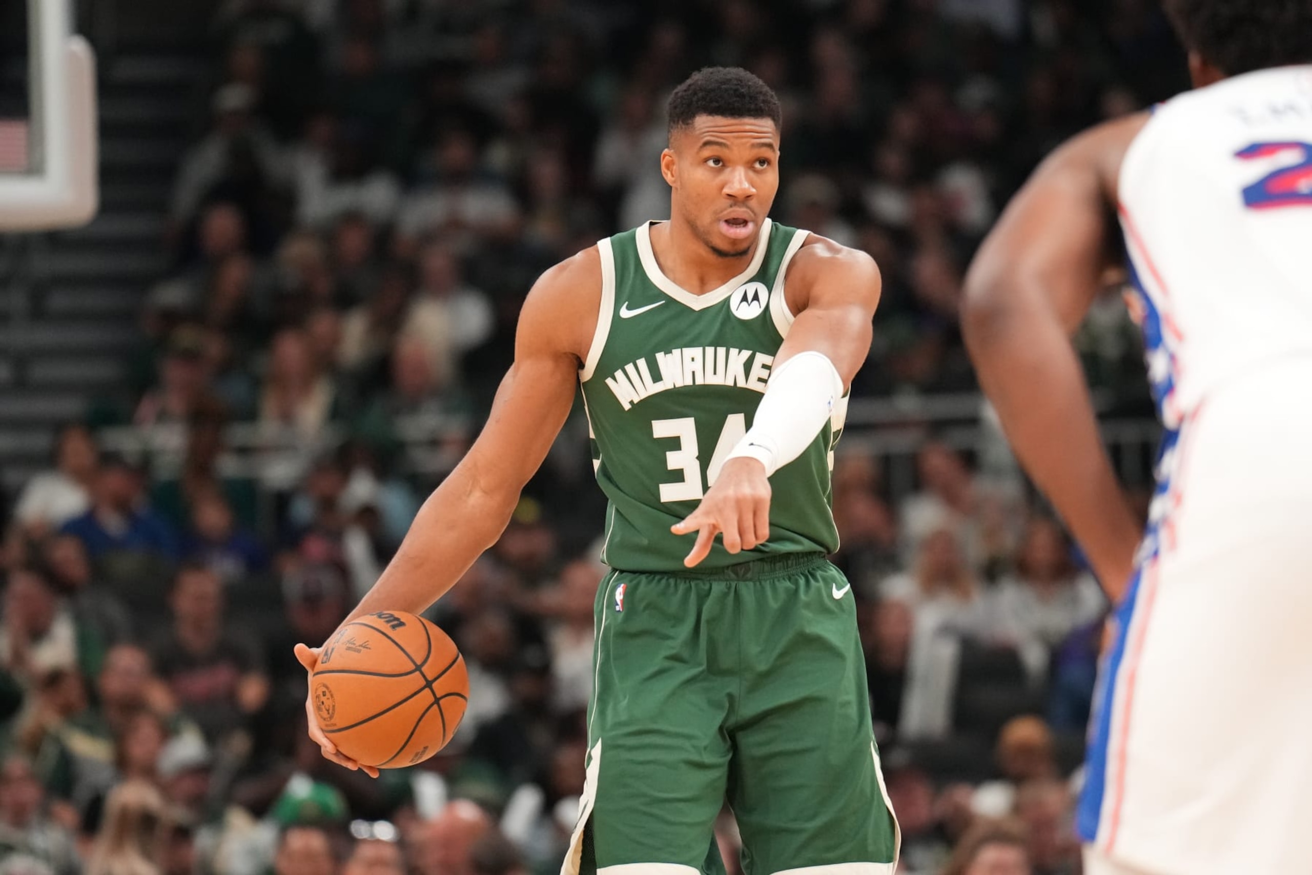 MILWAUKEE, WI - OCTOBER 26: Giannis Antetokounmpo #34 of the Milwaukee Bucks handles the ball during the game against the Philadelphia 76ers on October 26, 2023 at the Fiserv Forum Center in Milwaukee, Wisconsin. NOTE TO USER: User expressly acknowledges and agrees that, by downloading and or using this Photograph, user is consenting to the terms and conditions of the Getty Images License Agreement. Mandatory Copyright Notice: Copyright 2023 NBAE (Photo by Jesse D. Garrabrant/NBAE via Getty Images).