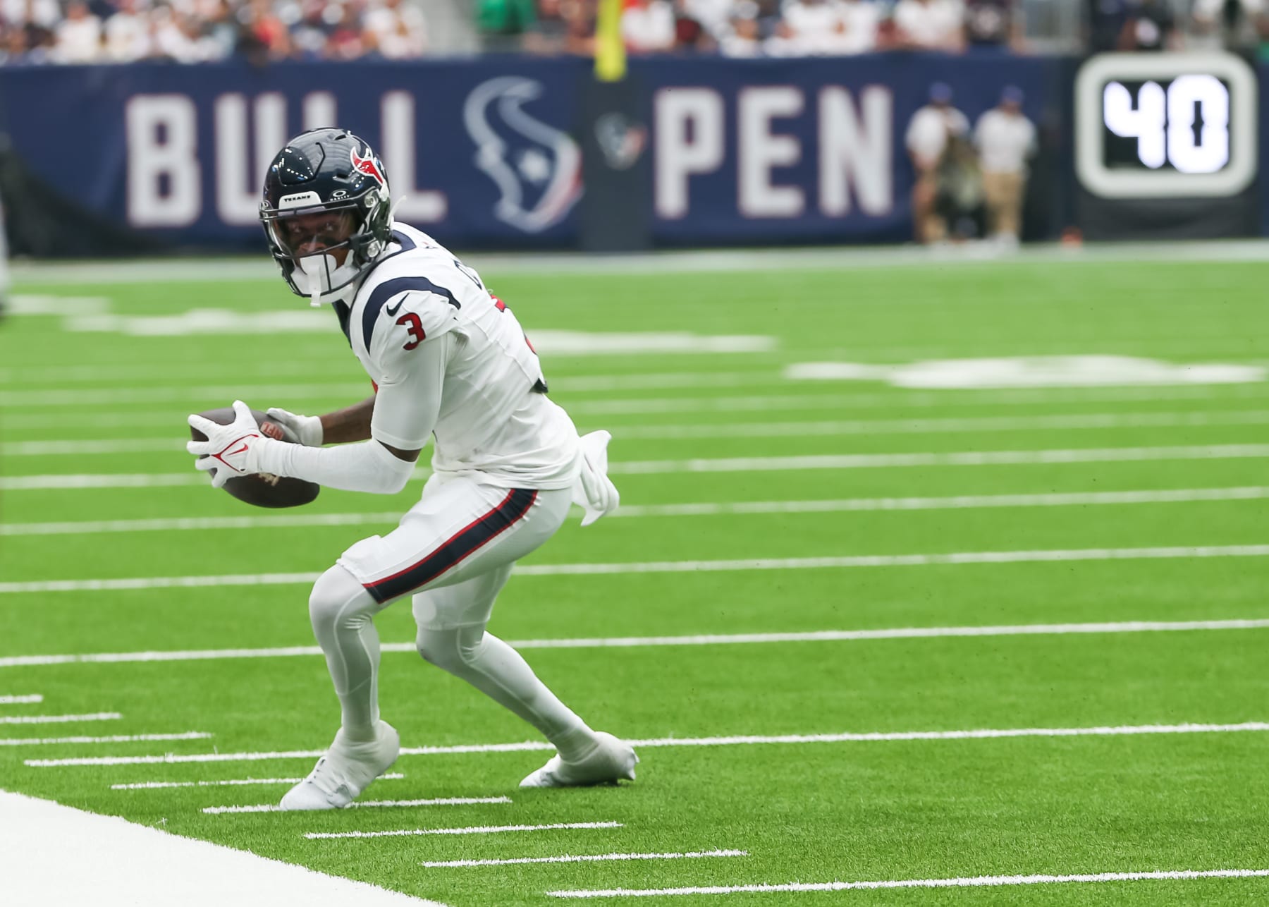 HOUSTON, TX - SEPTEMBER 17:  Houston Texans wide receiver Tank Dell (3) carries the ball in the third quarter  during the NFL game between the Indianapolis Colts and Houston Texans on September 17, 2023 at NRG Stadium in Houston, Texas.  (Photo by Leslie Plaza Johnson/Icon Sportswire via Getty Images)