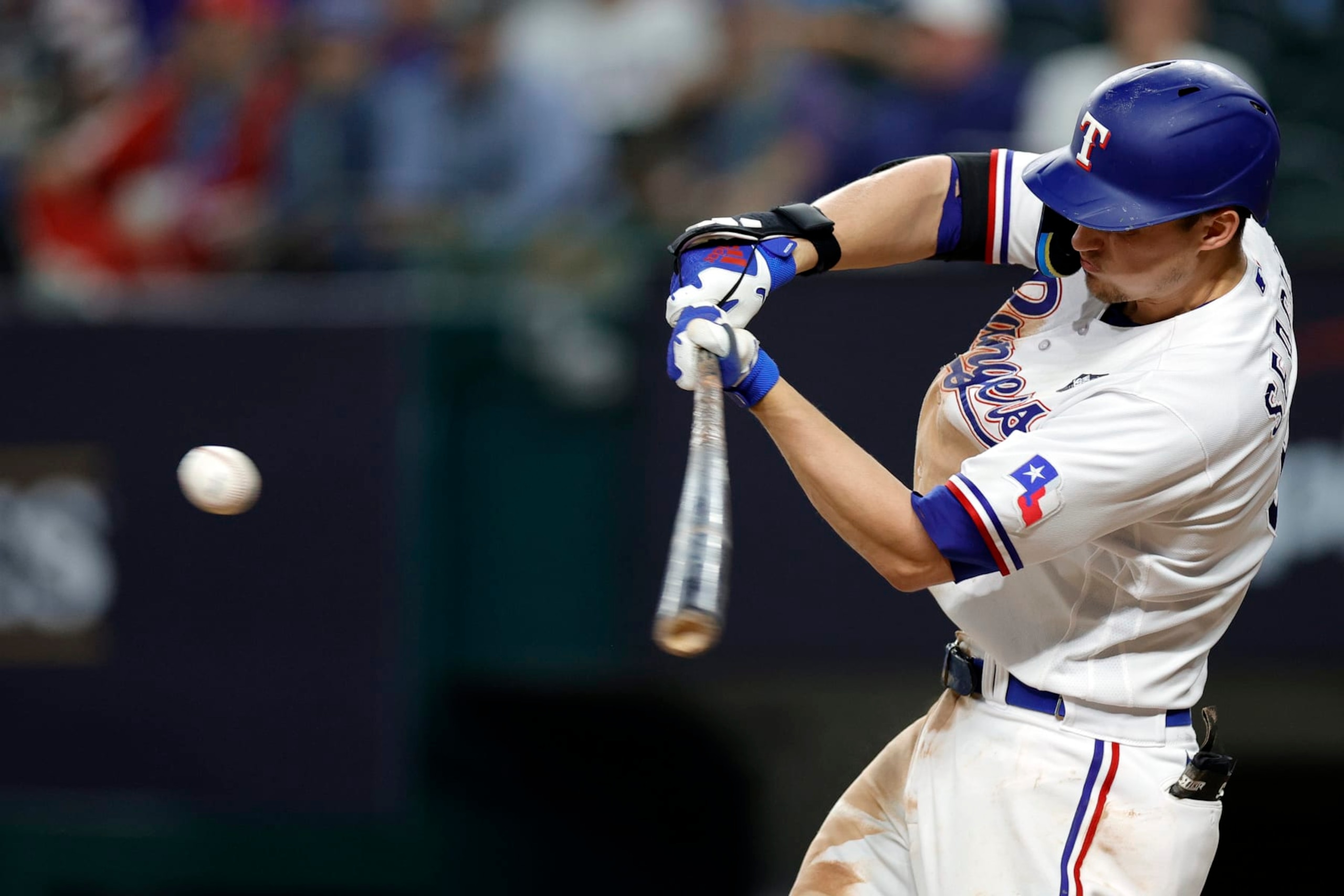 ARLINGTON, TEXAS - OCTOBER 27: Corey Seager #5 of the Texas Rangers hits a home run in the ninth inning against the Arizona Diamondbacks during Game One of the World Series at Globe Life Field on October 27, 2023 in Arlington, Texas. (Photo by Carmen Mandato/Getty Images) ARLINGTON, TEXAS - OCTOBER 27: Corey Seager #5 of the Texas Rangers hits a home run in the ninth inning against the Arizona Diamondbacks during Game One of the World Series at Globe Life Field on October 27, 2023 in Arlington, Texas. (Photo by Carmen Mandato/Getty Images)