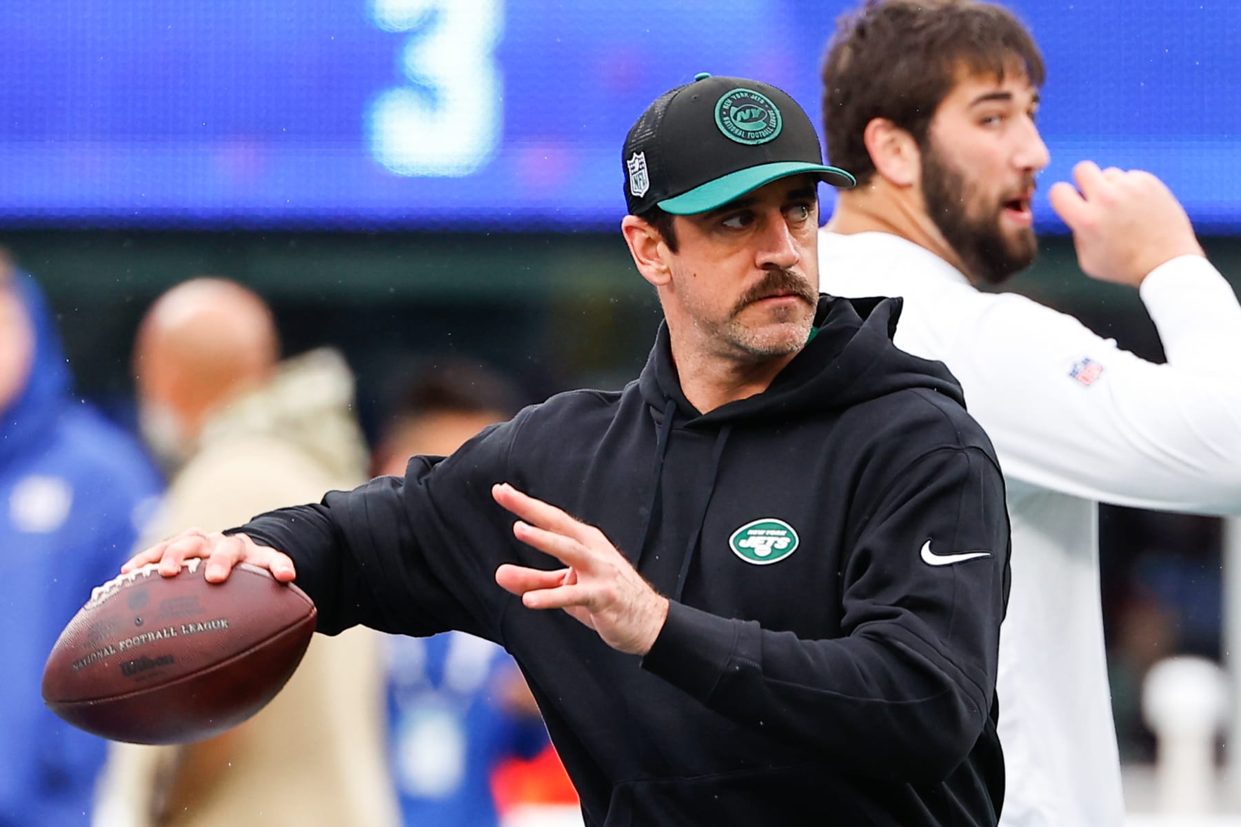 EAST RUTHERFORD, NJ - OCTOBER 29:  Aaron Rodgers (8) of the New York Jets on the field prior to the game against the New York Giants on October 29, 2023 at MetLife Stadium in East Rutherford, New Jersey.  (Photo by Rich Graessle/Icon Sportswire via Getty Images)