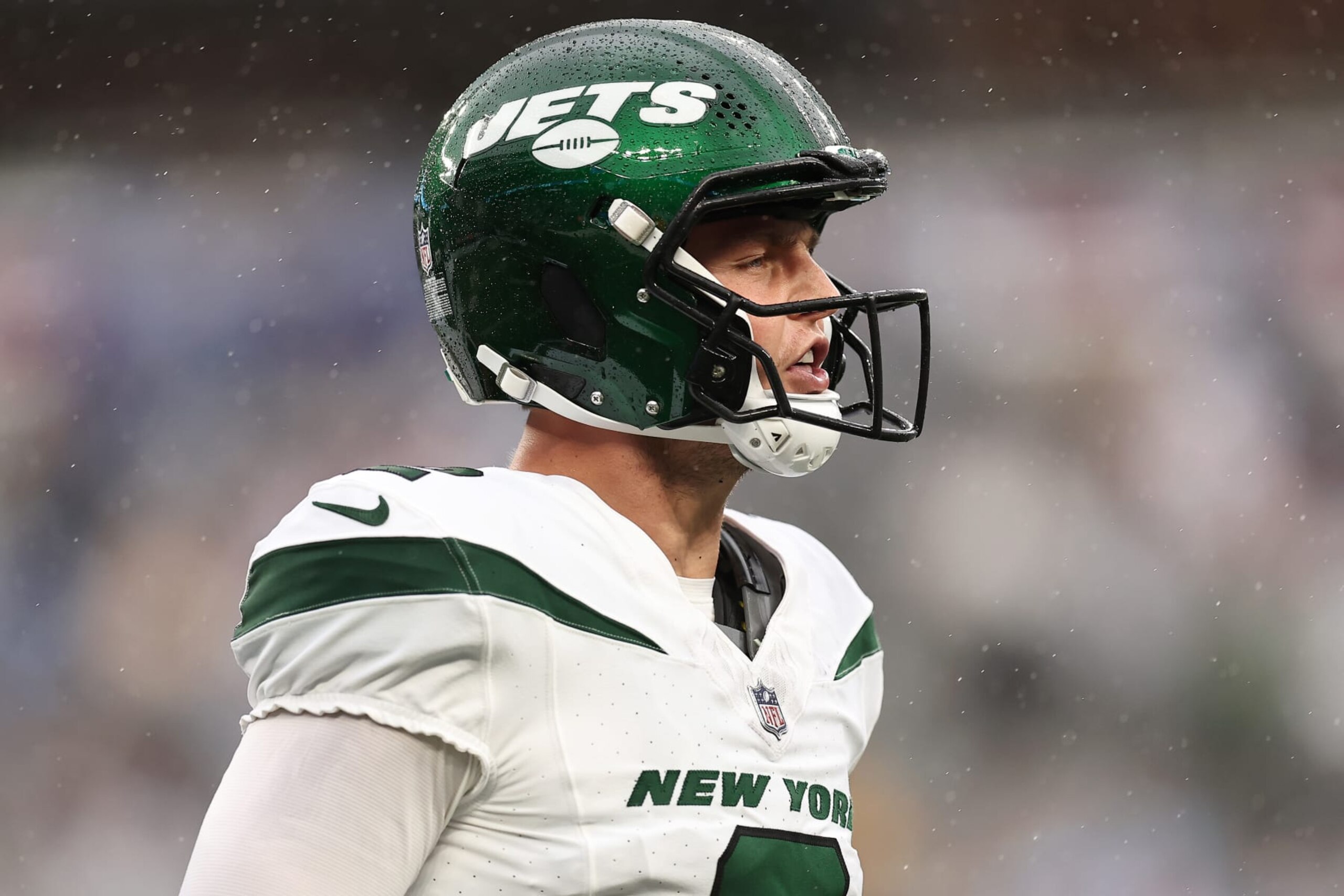 EAST RUTHERFORD, NEW JERSEY - OCTOBER 29: Zach Wilson #2 of the New York Jets looks on during the first quarter against the New York Giants at MetLife Stadium on October 29, 2023 in East Rutherford, New Jersey. (Photo by Dustin Satloff/Getty Images)