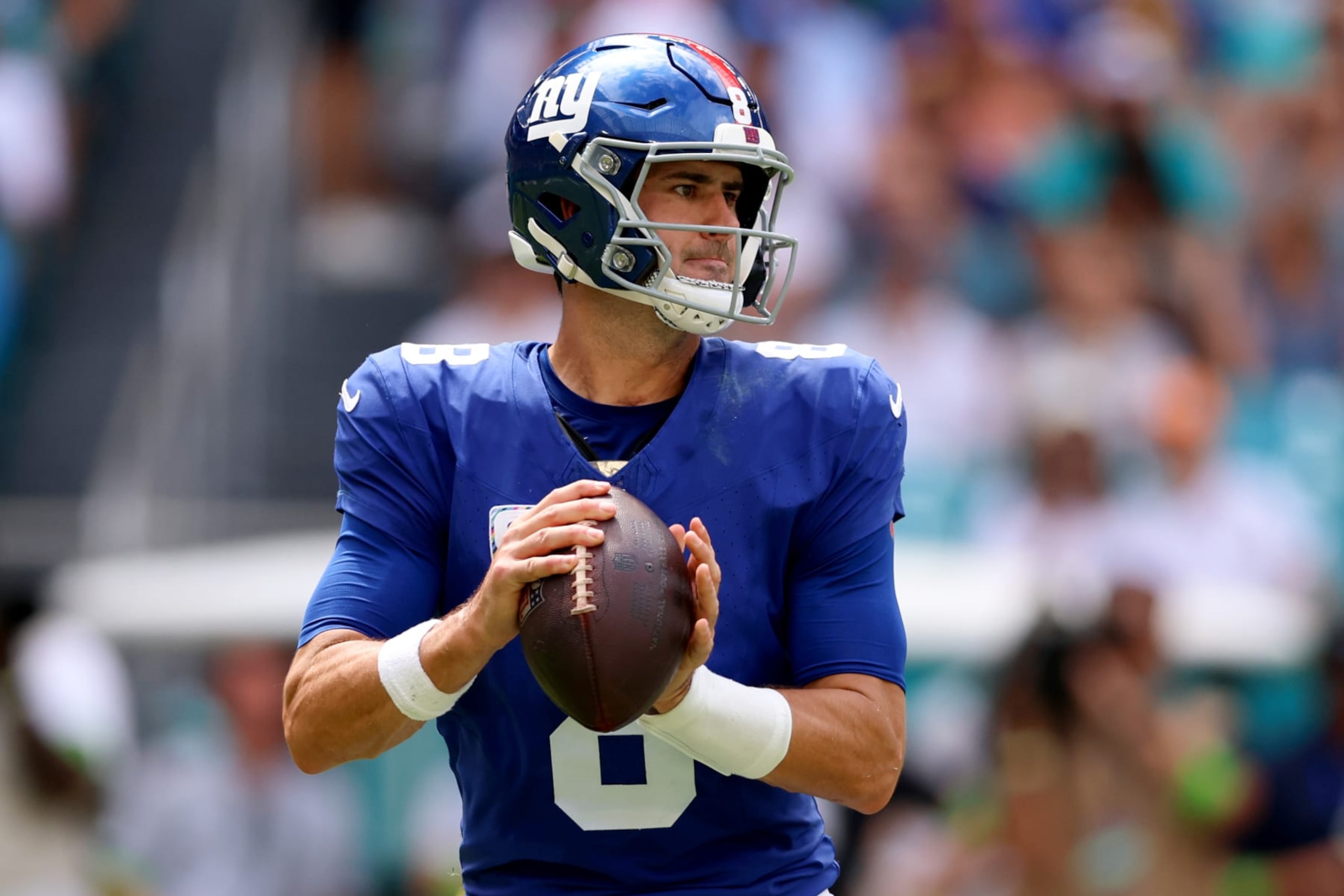 MIAMI GARDENS, FLORIDA - OCTOBER 08: Daniel Jones #8 of the New York Giants looks to pass during the first half against the Miami Dolphins at Hard Rock Stadium on October 08, 2023 in Miami Gardens, Florida. (Photo by Megan Briggs/Getty Images) MIAMI GARDENS, FLORIDA - OCTOBER 08: Daniel Jones #8 of the New York Giants looks to pass during the first half against the Miami Dolphins at Hard Rock Stadium on October 08, 2023 in Miami Gardens, Florida. (Photo by Megan Briggs/Getty Images)