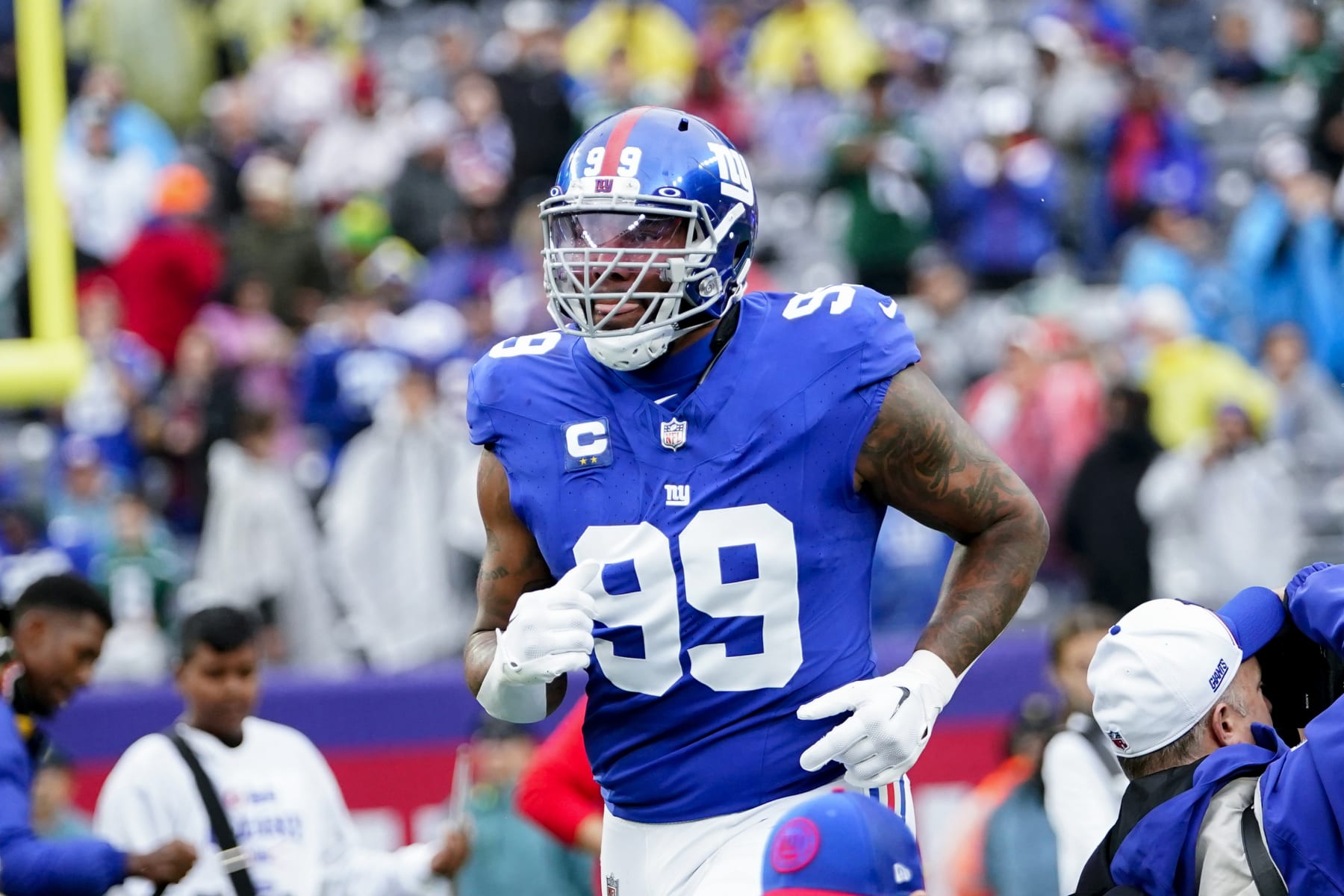 New York Giants defensive lineman Leonard Williams (99) takes the field before an NFL football game against the New York Jets, Sunday, Oct. 29, 2023, in East Rutherford, N.J. (AP Photo/Frank Franklin II)