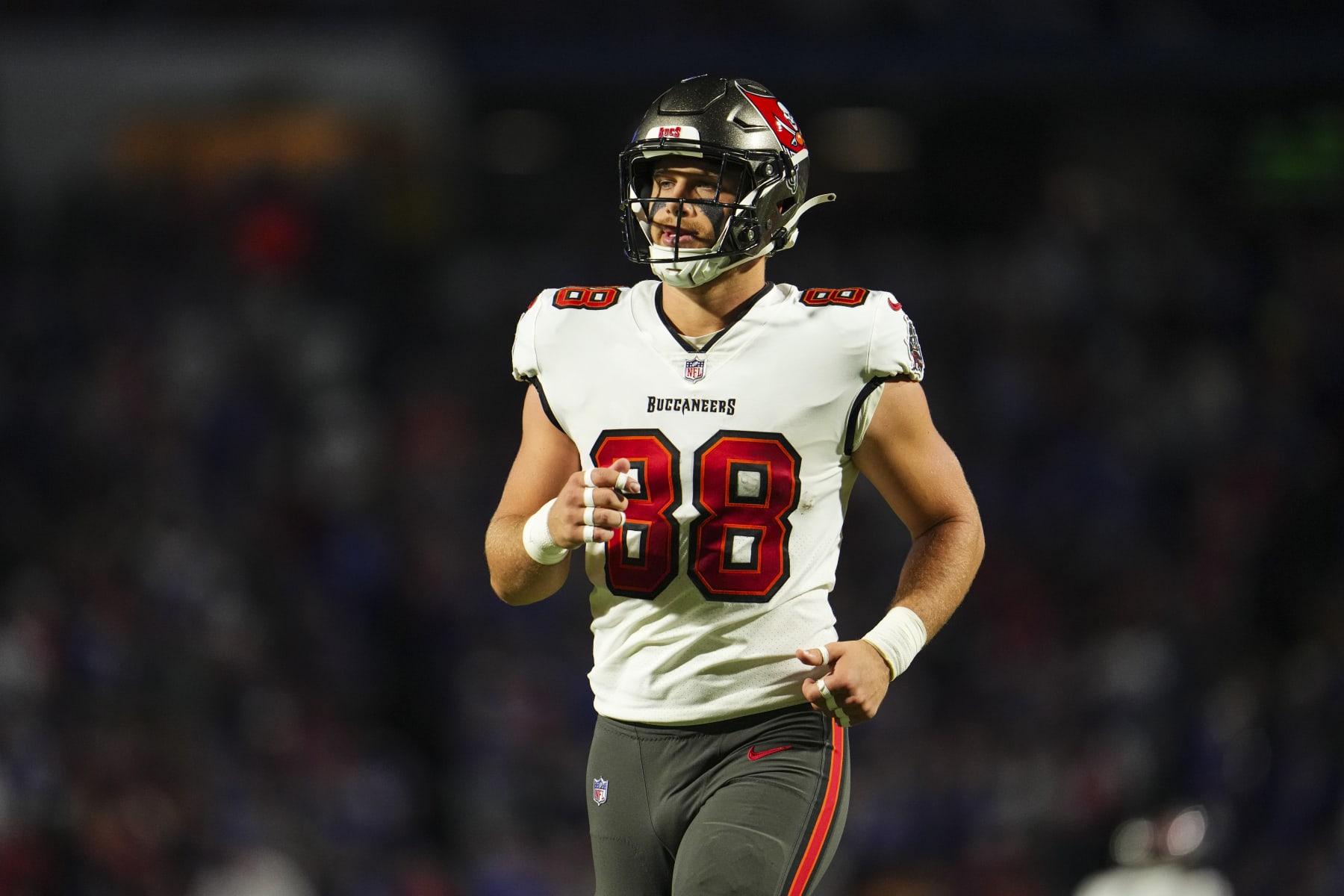 Buccaneers TE Cade Otton