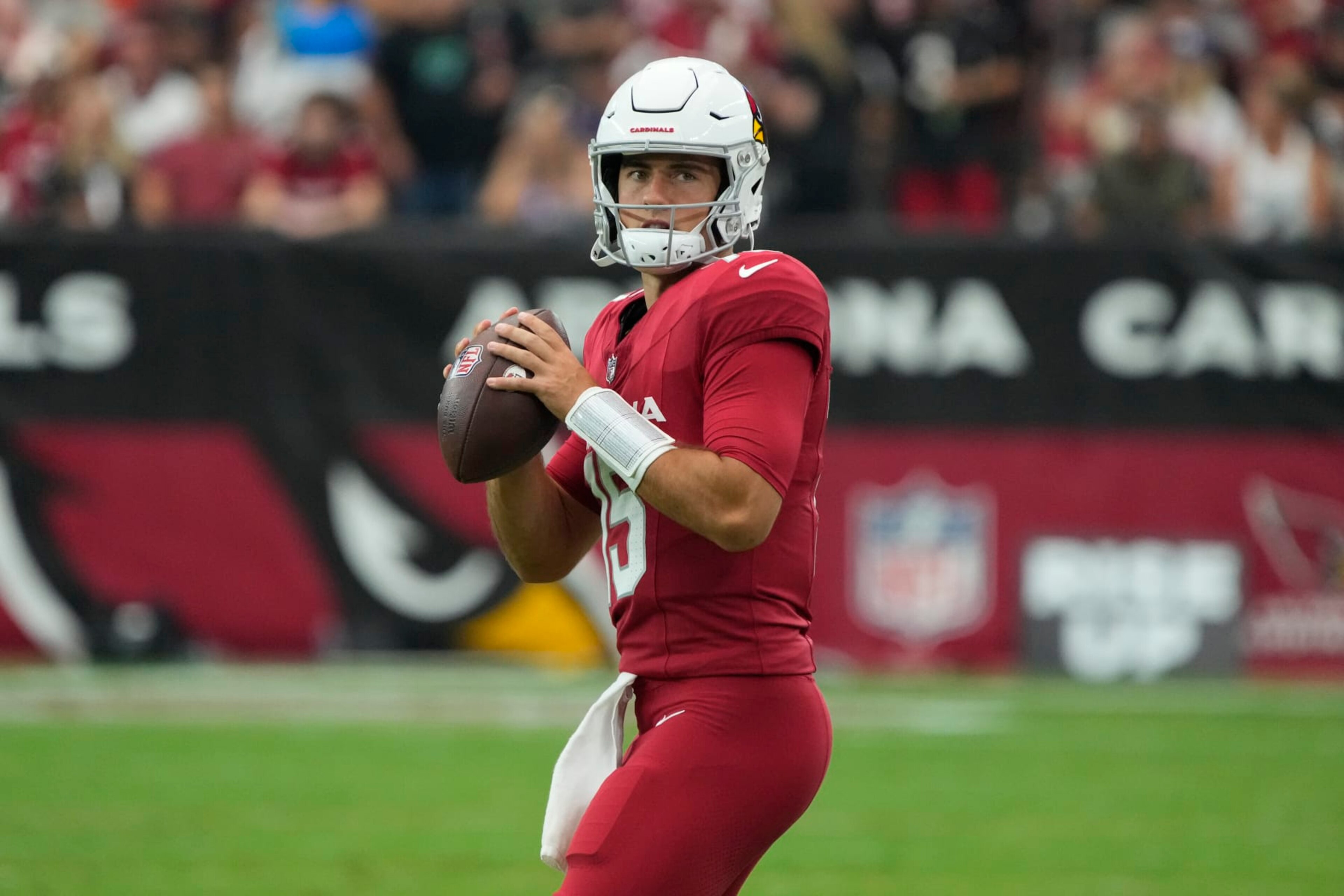 Arizona Cardinals quarterback Clayton Tune (15) throws the ball against the New York Giants during the first half of an NFL football game, Sunday, Sept. 17, 2023, in Glendale, Ariz. (AP Photo/Rick Scuteri)