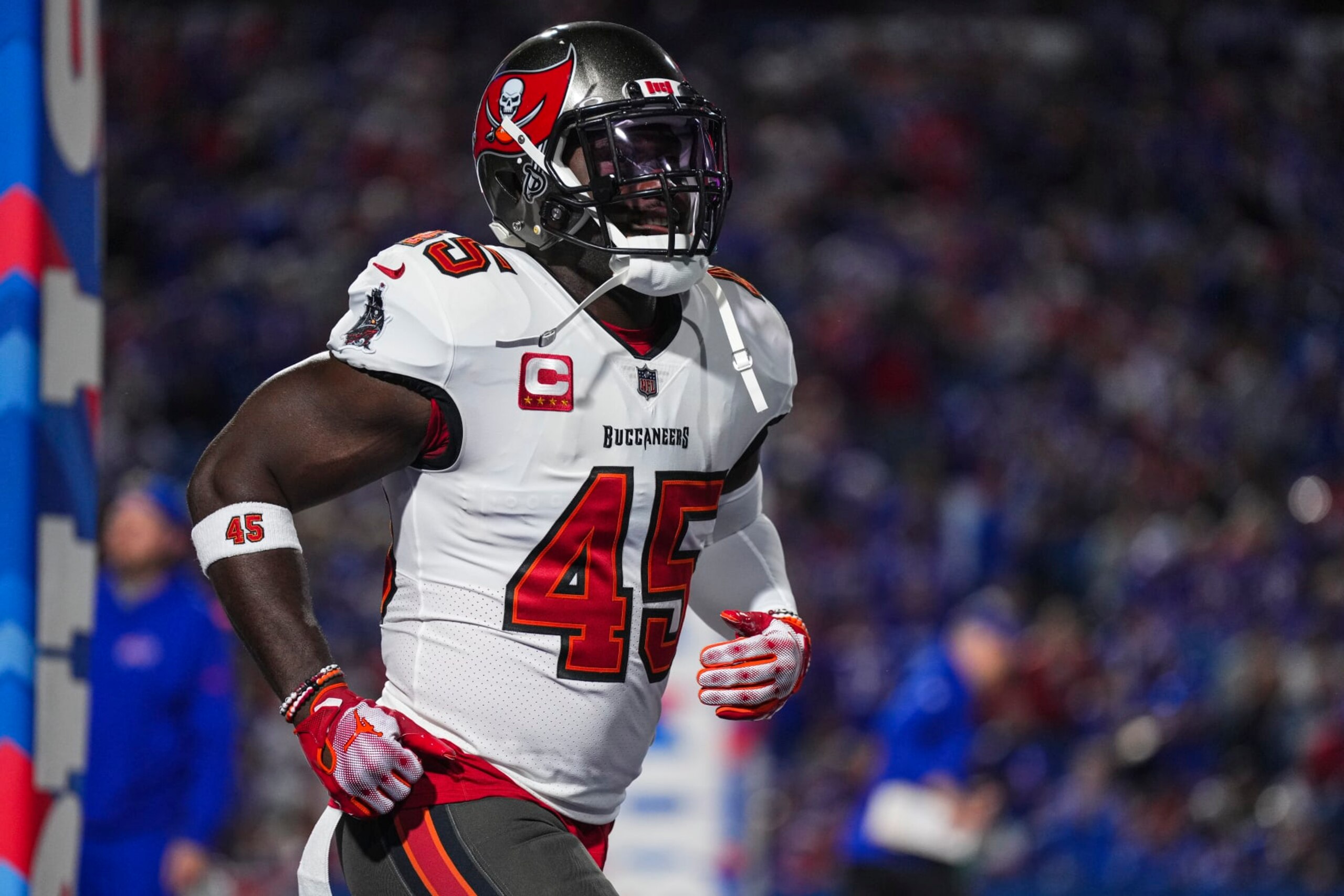 ORCHARD PARK, NY - OCTOBER 26: Devin White #45 of the Tampa Bay Buccaneers runs onto the field prior to an NFL football game against the Buffalo Bills at Highmark Stadium on October 26, 2023 in Orchard Park, New York. (Photo by Cooper Neill/Getty Images) ORCHARD PARK, NY - OCTOBER 26: Devin White #45 of the Tampa Bay Buccaneers runs onto the field prior to an NFL football game against the Buffalo Bills at Highmark Stadium on October 26, 2023 in Orchard Park, New York. (Photo by Cooper Neill/Getty Images)