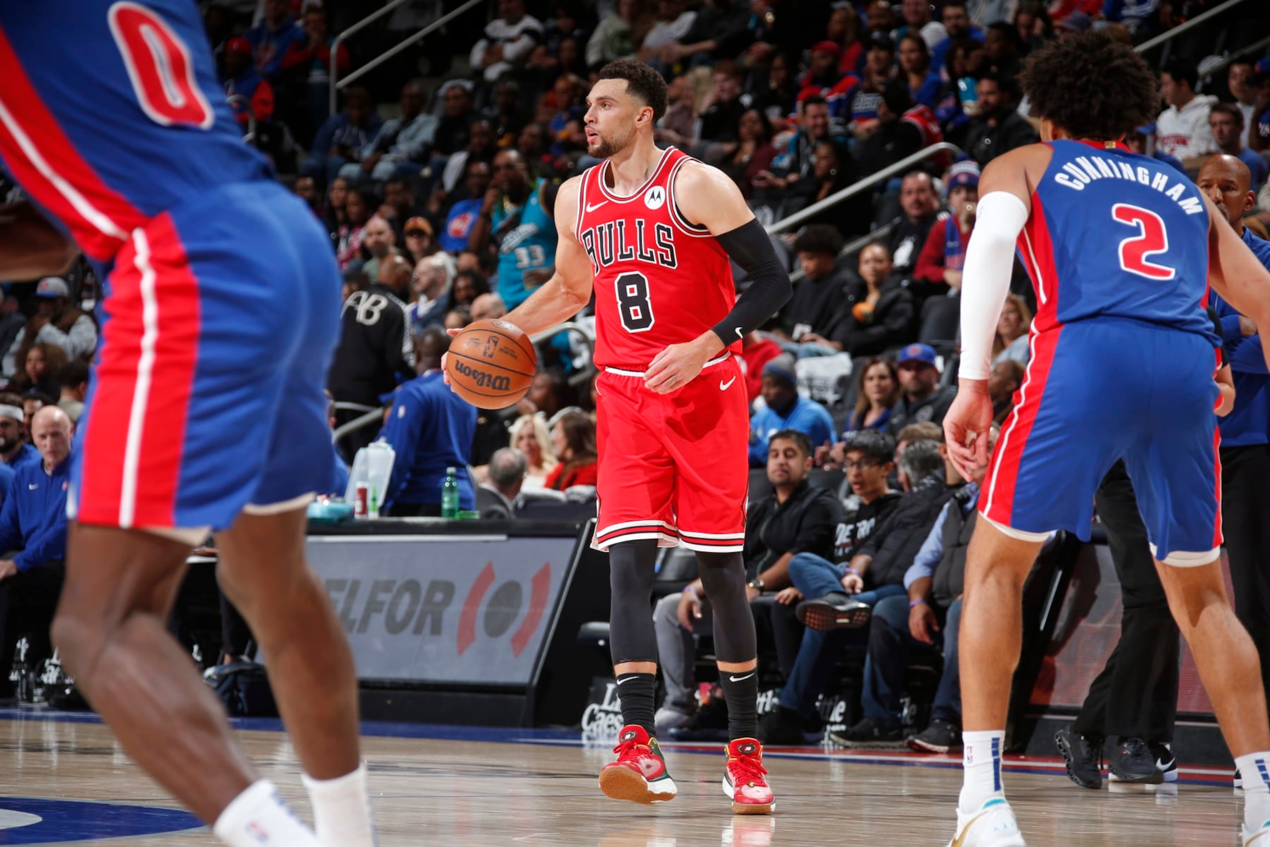 DETROIT, MI - OCTOBER 28: Zach LaVine #8 of the Chicago Bulls dribbles the ball during the game against the Detroit Pistons on October 28, 2023 at Little Caesars Arena in Detroit, Michigan. NOTE TO USER: User expressly acknowledges and agrees that, by downloading and/or using this photograph, User is consenting to the terms and conditions of the Getty Images License Agreement. Mandatory Copyright Notice: Copyright 2023 NBAE (Photo by Brian Sevald/NBAE via Getty Images) DETROIT, MI - OCTOBER 28: Zach LaVine #8 of the Chicago Bulls dribbles the ball during the game against the Detroit Pistons on October 28, 2023 at Little Caesars Arena in Detroit, Michigan. NOTE TO USER: User expressly acknowledges and agrees that, by downloading and/or using this photograph, User is consenting to the terms and conditions of the Getty Images License Agreement. Mandatory Copyright Notice: Copyright 2023 NBAE (Photo by Brian Sevald/NBAE via Getty Images)
