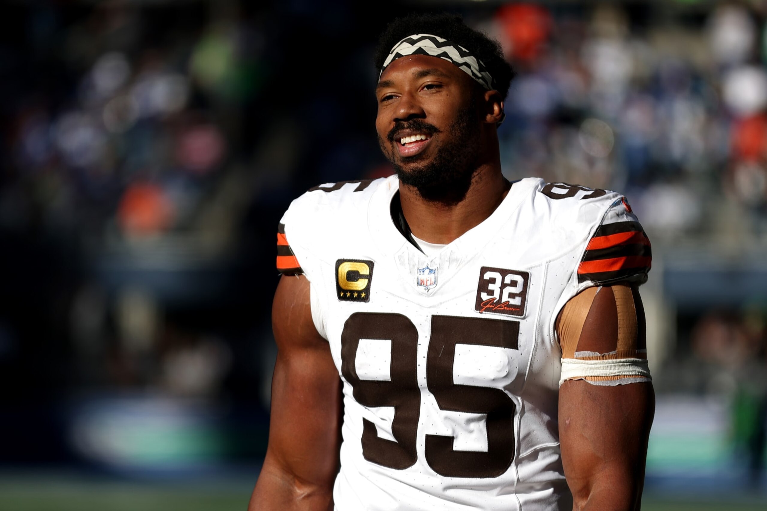 Browns edge Myles Garrett