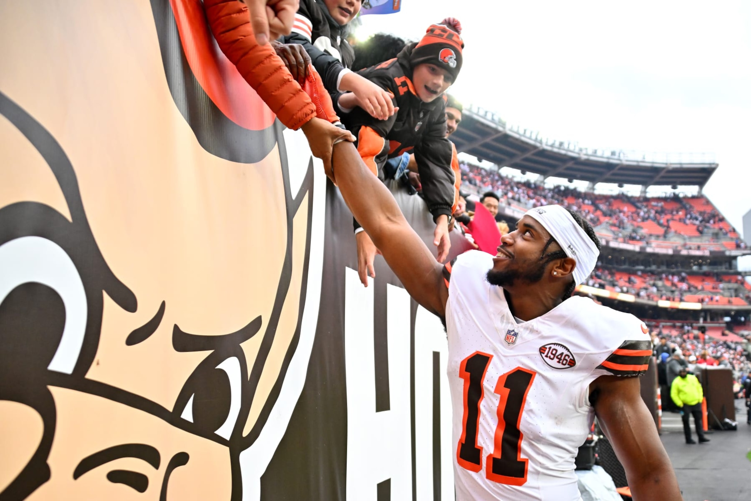 CLEVELAND, OHIO - OCTOBER 15: Donovan Peoples-Jones #11 of the Cleveland Browns high fives fans after his team's 19-17 win against the San Francisco 49ers at Cleveland Browns Stadium on October 15, 2023 in Cleveland, Ohio. (Photo by Jason Miller/Getty Images)