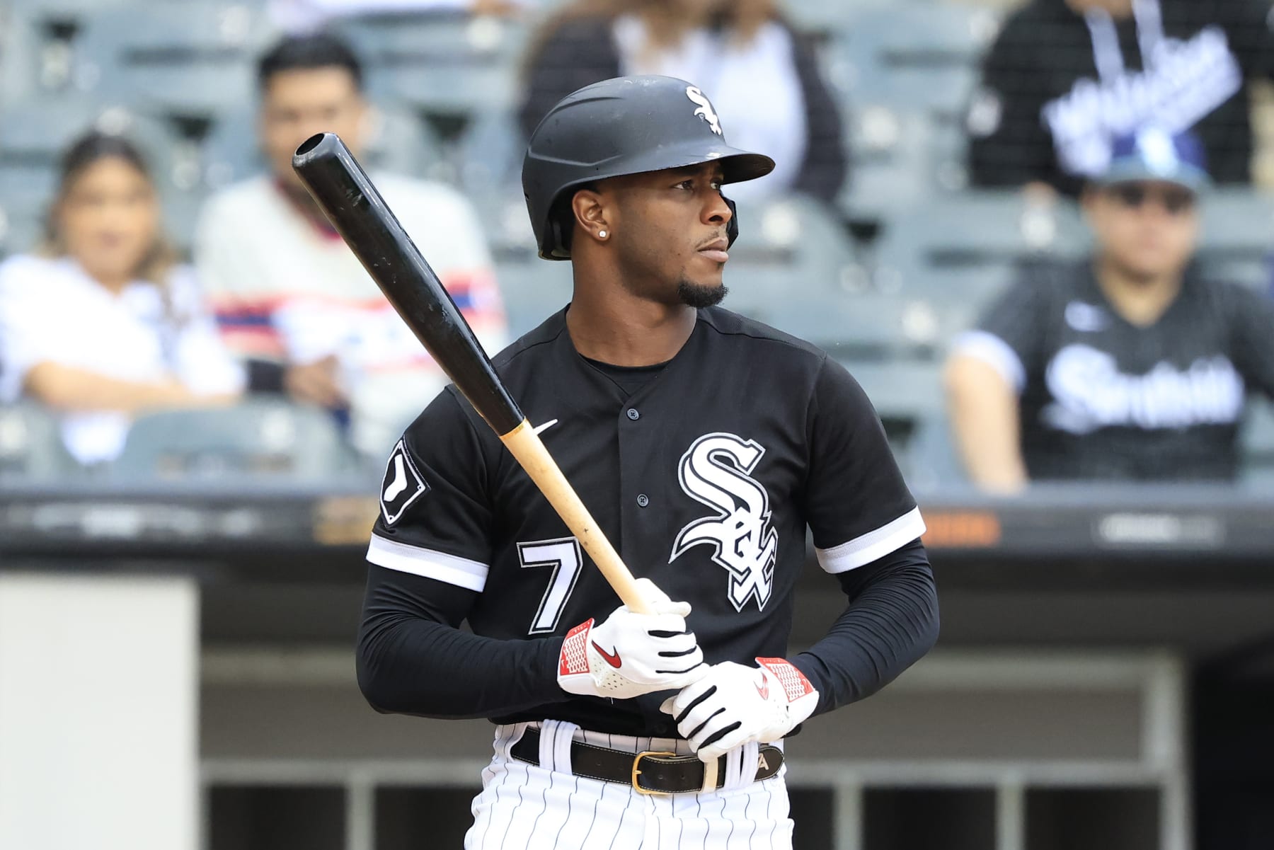 CHICAGO, ILLINOIS - SEPTEMBER 28: Tim Anderson #7 of the Chicago White Sox at bat in the game against the Arizona Diamondbacks at Guaranteed Rate Field on September 28, 2023 in Chicago, Illinois. (Photo by Justin Casterline/Getty Images)
