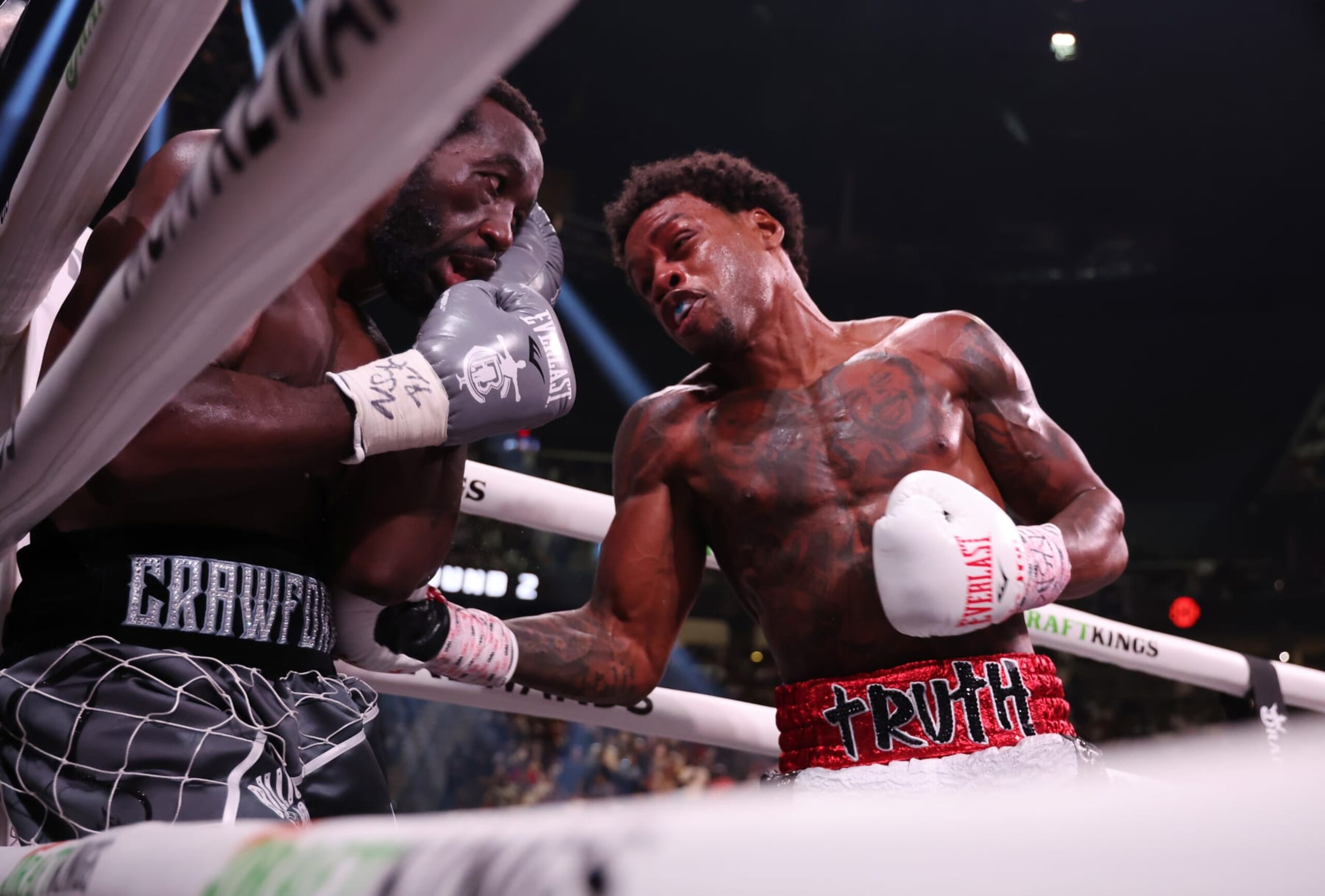LAS VEGAS, NEVADA - JULY 29:  Errol Spence Jr. punches Terence Crawford during their fight for the undisputed world welterweight championship  during their fight for the undisputed world welterweight championship   at T-Mobile Arena on July 29, 2023 in Las Vegas, Nevada. (Photo by Al Bello/Getty Images)