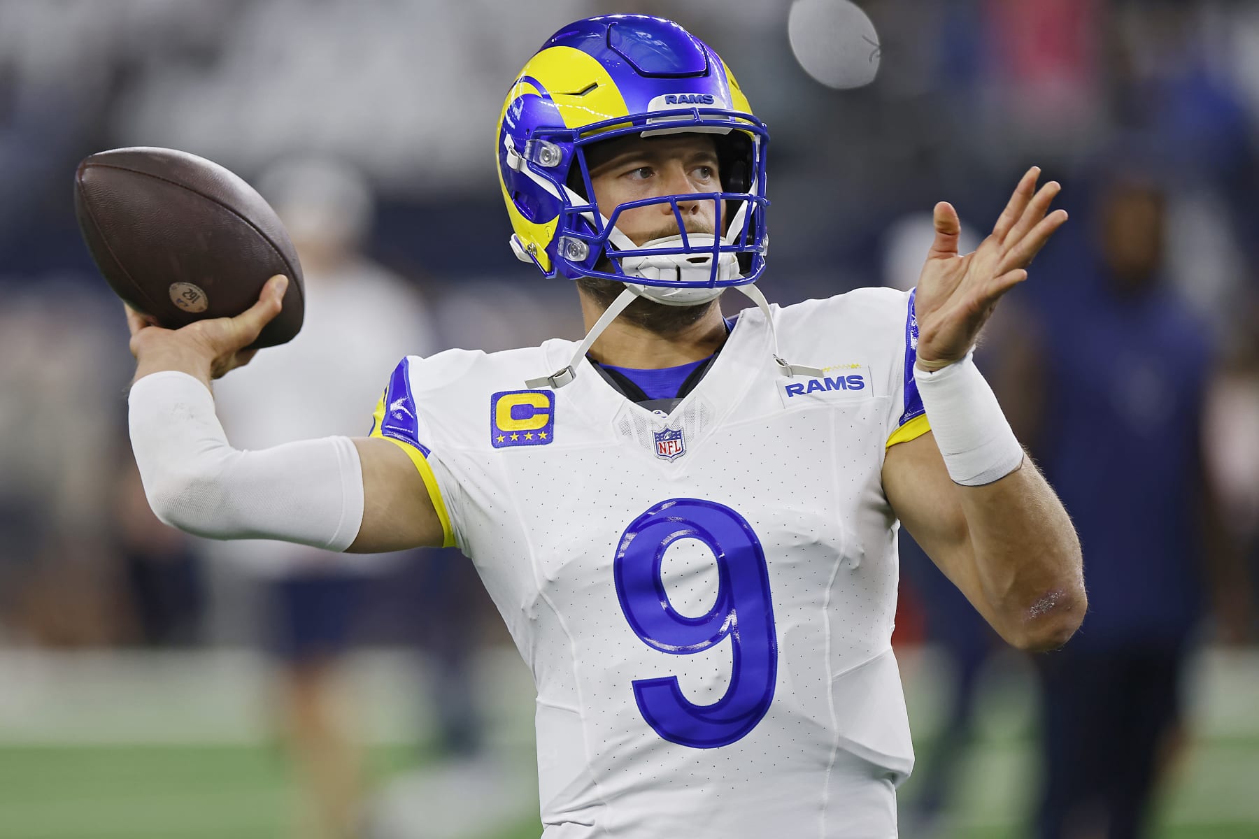 ARLINGTON, TEXAS - OCTOBER 29: Matthew Stafford #9 of the Los Angeles Rams warms up prior to a game against the Dallas Cowboys at AT&T Stadium on October 29, 2023 in Arlington, Texas. (Photo by Ron Jenkins/Getty Images)