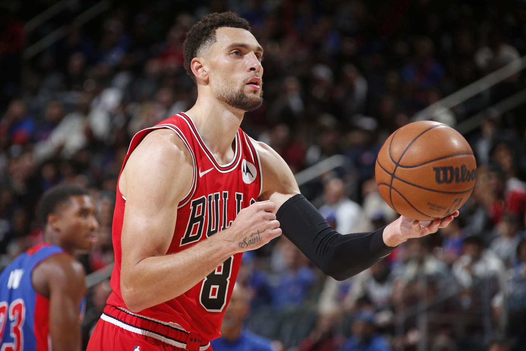 DETROIT, MI - OCTOBER 28: Zach LaVine #8 of the Chicago Bulls shoots a foul shot against the Detroit Pistons on October 28, 2023 at Little Caesars Arena in Detroit, Michigan. NOTE TO USER: User expressly acknowledges and agrees that, by downloading and/or using this photograph, User is consenting to the terms and conditions of the Getty Images License Agreement. Mandatory Copyright Notice: Copyright 2023 NBAE (Photo by Brian Sevald/NBAE via Getty Images)
