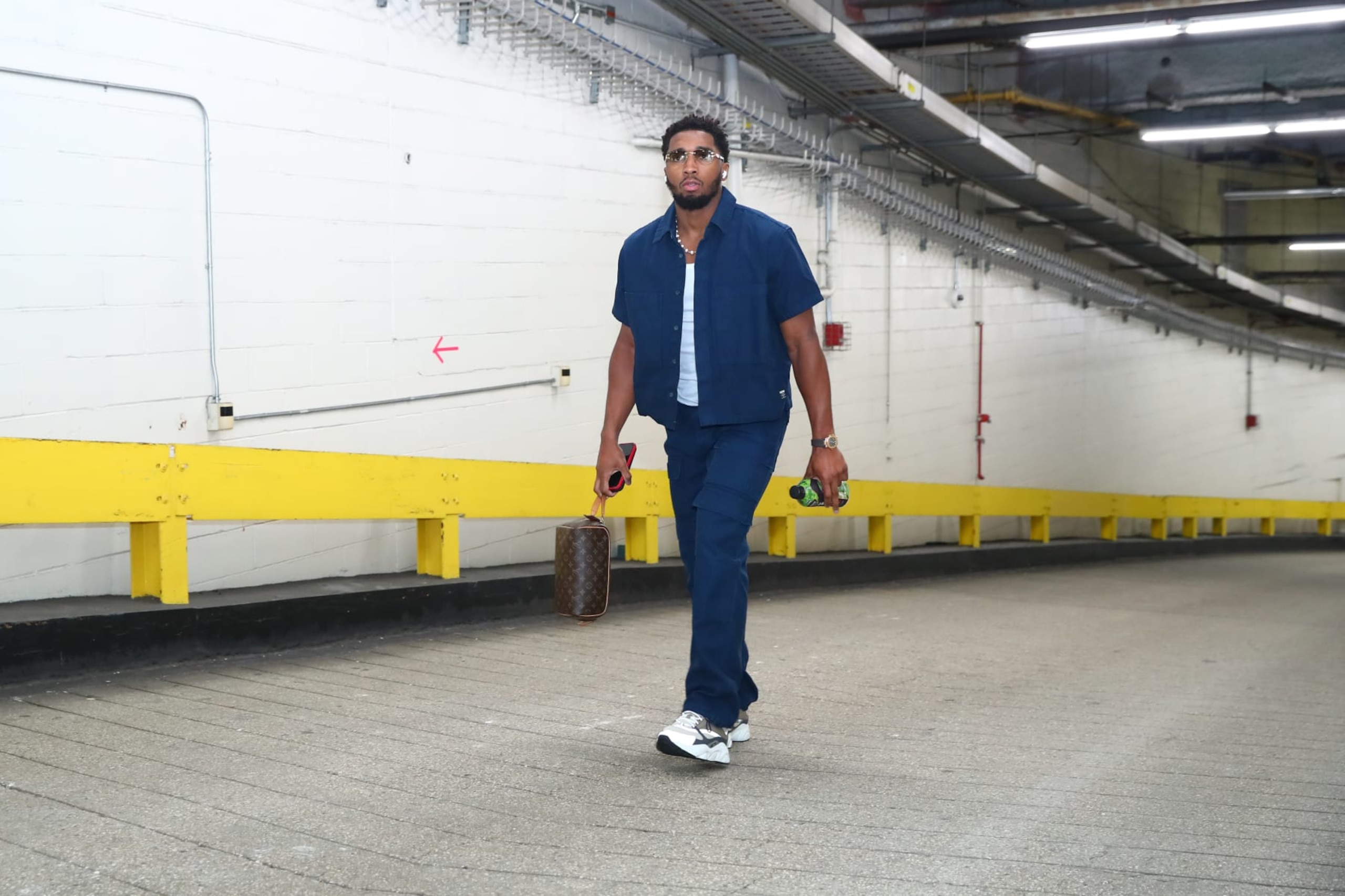 NEW YORK, NY - NOVEMBER 1: Donovan Mitchell #45 of the Cleveland Cavaliers arrives to the arena before the game against the New York Knicks on November 1, 2023 at Madison Square Garden in New York City, New York.  NOTE TO USER: User expressly acknowledges and agrees that, by downloading and or using this photograph, User is consenting to the terms and conditions of the Getty Images License Agreement. Mandatory Copyright Notice: Copyright 2023 NBAE  (Photo by David L. Nemec/NBAE via Getty Images)