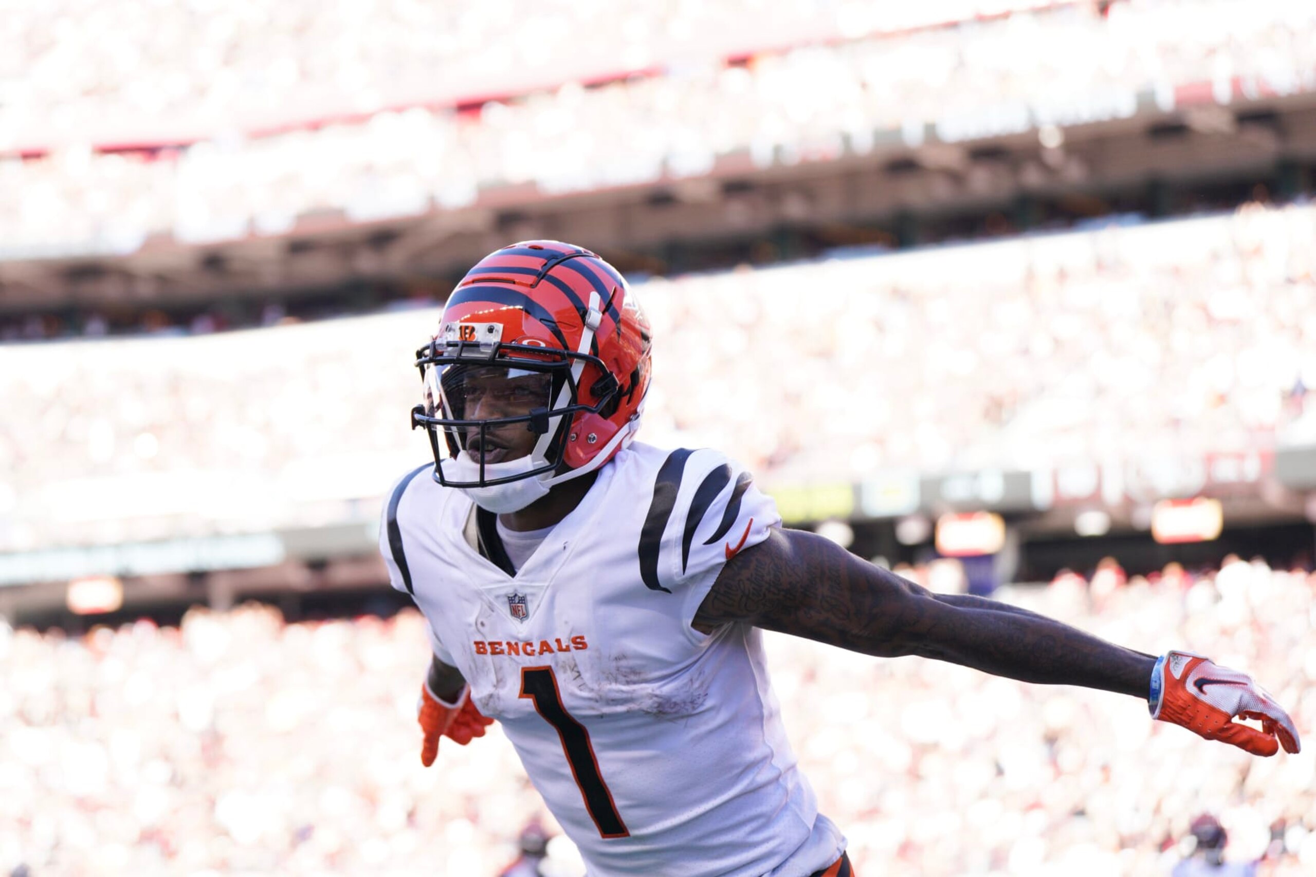 SANTA CLARA, CALIFORNIA - OCTOBER 29: Ja'Marr Chase #1 of the Cincinnati Bengals celebrates after scoring a touchdown during the fourth quarter of the game against the San Francisco 49ers at Levi's Stadium on October 29, 2023 in Santa Clara, California. (Photo by Loren Elliott/Getty Images)