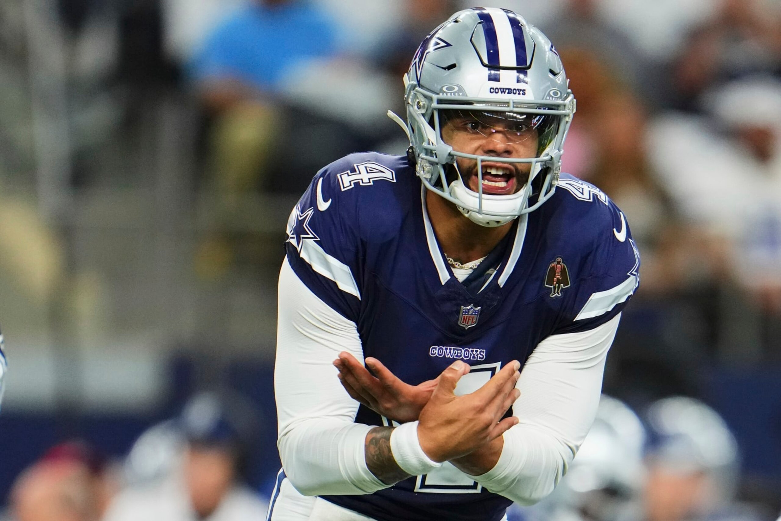 ARLINGTON, TX - OCTOBER 29: Dak Prescott #4 of the Dallas Cowboys calls a play at the line of scrimmage against the Los Angeles Rams at AT&T Stadium on October 29, 2023 during the first half in Arlington, Texas. (Photo by Cooper Neill/Getty Images)