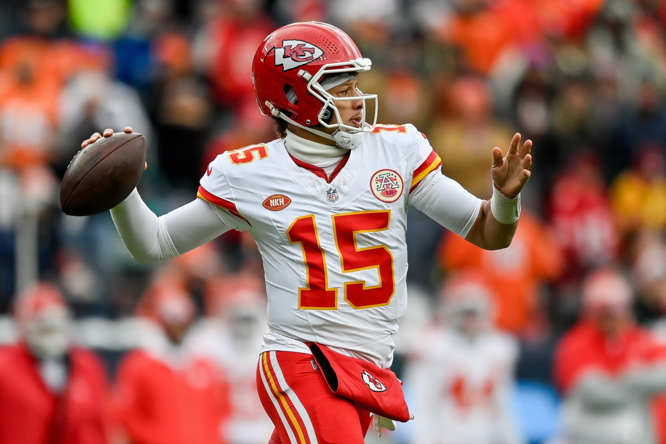 DENVER, CO - OCTOBER 29: Kansas City Chiefs quarterback Patrick Mahomes (15) passes in the first quarter during a game between the Kansas City Chiefs and the Denver Broncos at Empower Field at Mile High on October 29, 2023 in Denver, Colorado. (Photo by Dustin Bradford/Icon Sportswire via Getty Images) DENVER, CO - OCTOBER 29: Kansas City Chiefs quarterback Patrick Mahomes (15) passes in the first quarter during a game between the Kansas City Chiefs and the Denver Broncos at Empower Field at Mile High on October 29, 2023 in Denver, Colorado. (Photo by Dustin Bradford/Icon Sportswire via Getty Images)
