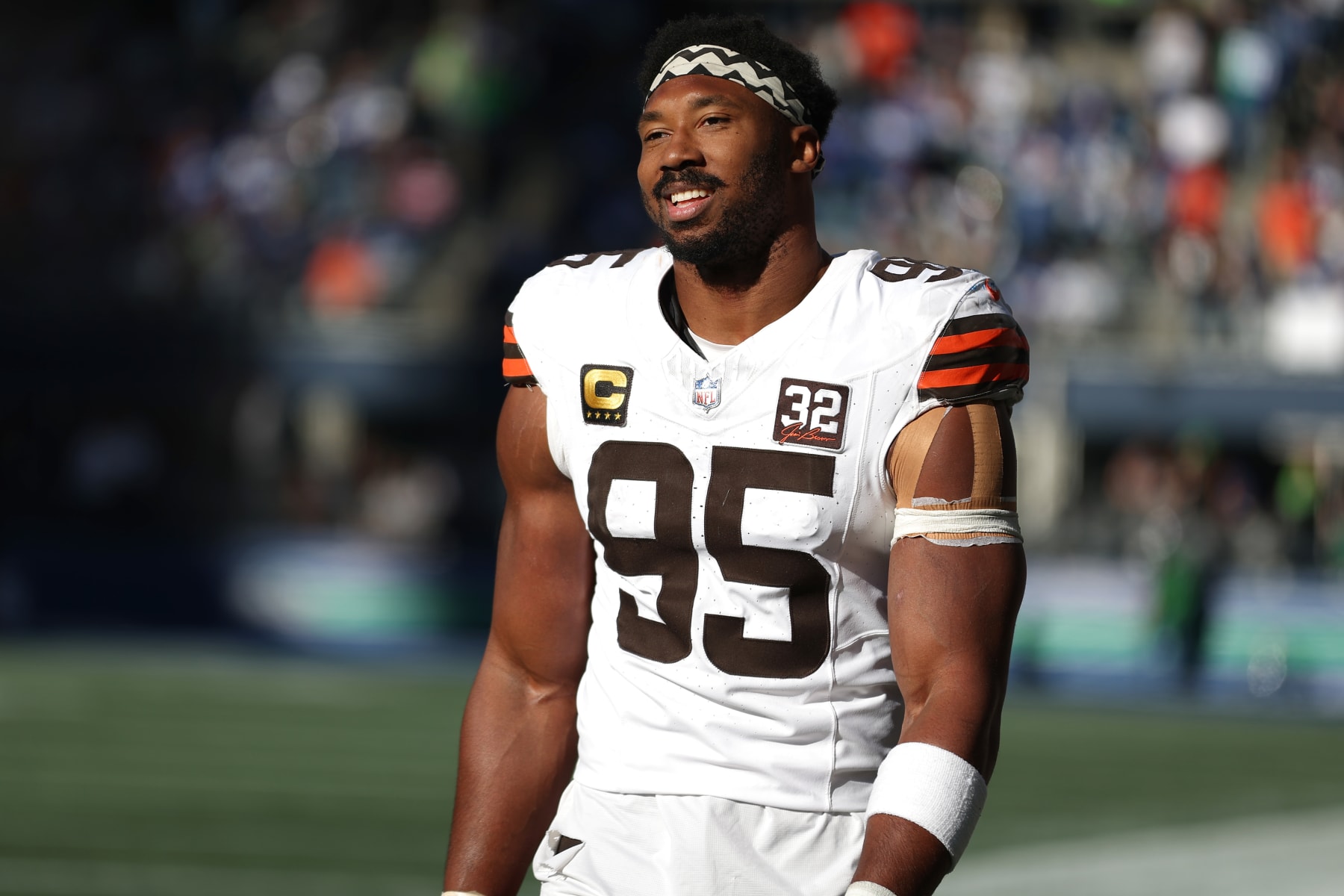 Browns edge Myles Garrett