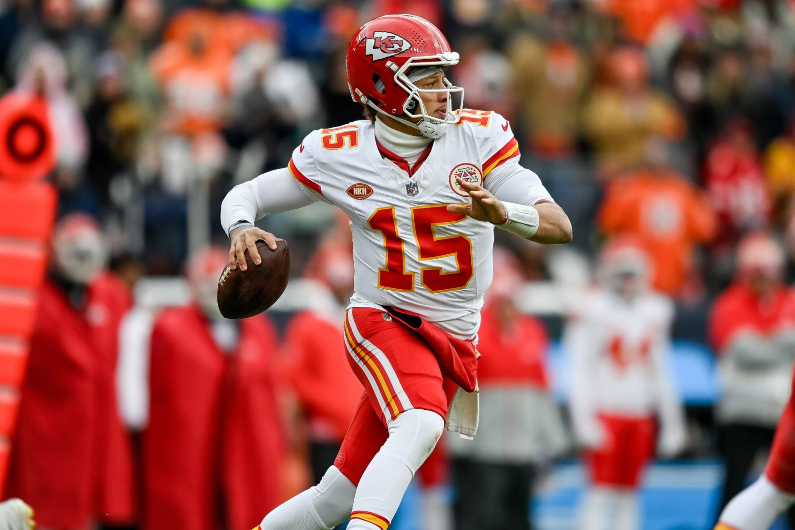 DENVER, CO - OCTOBER 29: Kansas City Chiefs quarterback Patrick Mahomes (15) passes in the first quarter during a game between the Kansas City Chiefs and the Denver Broncos at Empower Field at Mile High on October 29, 2023 in Denver, Colorado. (Photo by Dustin Bradford/Icon Sportswire via Getty Images)