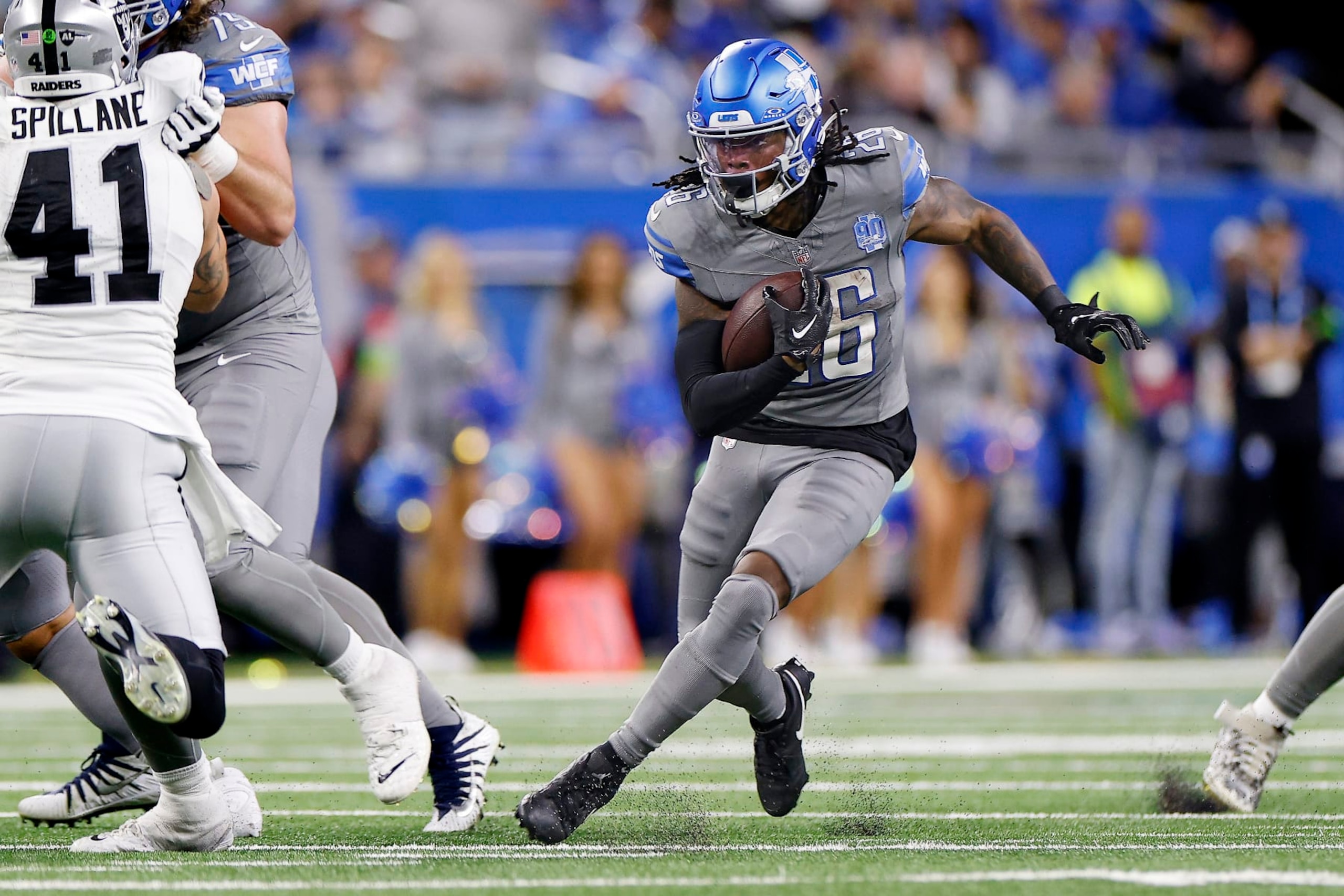 DETROIT, MICHIGAN - OCTOBER 30: Jahmyr Gibbs #26 of the Detroit Lions runs the ball up the field in the first half of a game against the Las Vegas Raiders at Ford Field on October 30, 2023 in Detroit, Michigan. (Photo by Mike Mulholland/Getty Images)