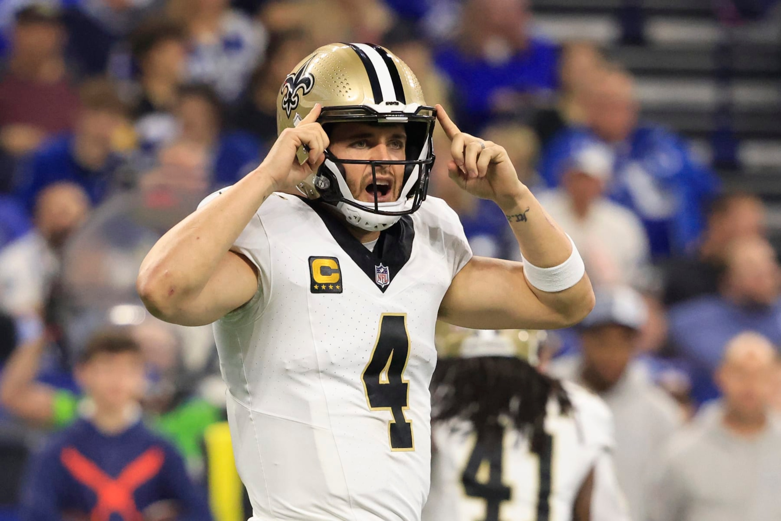 Saints QB Derek Carr