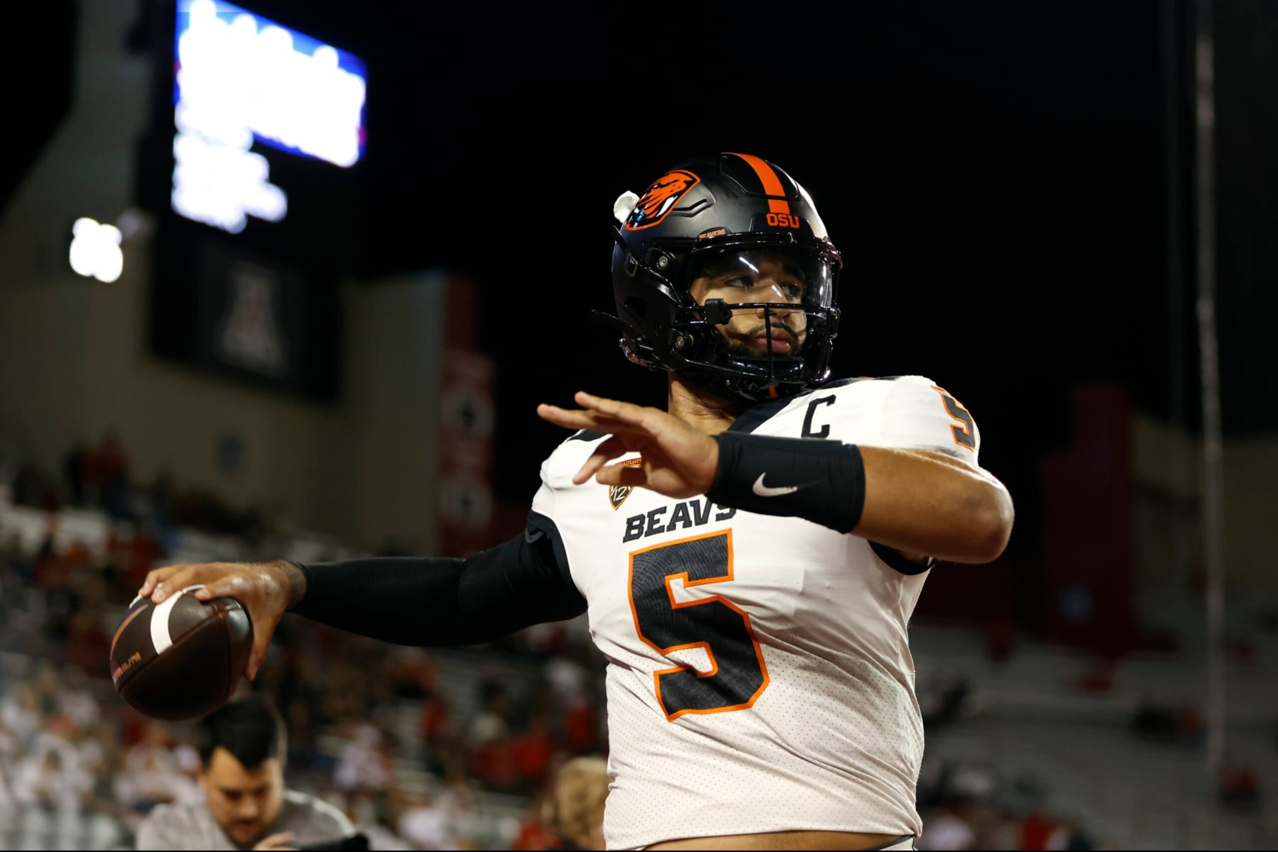 TUCSON, ARIZONA - OCTOBER 28: Quarterback DJ Uiagalelei #5 of the Oregon State Beavers prepares for the game against the Arizona Wildcats at Arizona Stadium on October 28, 2023 in Tucson, Arizona. (Photo by Chris Coduto/Getty Images)