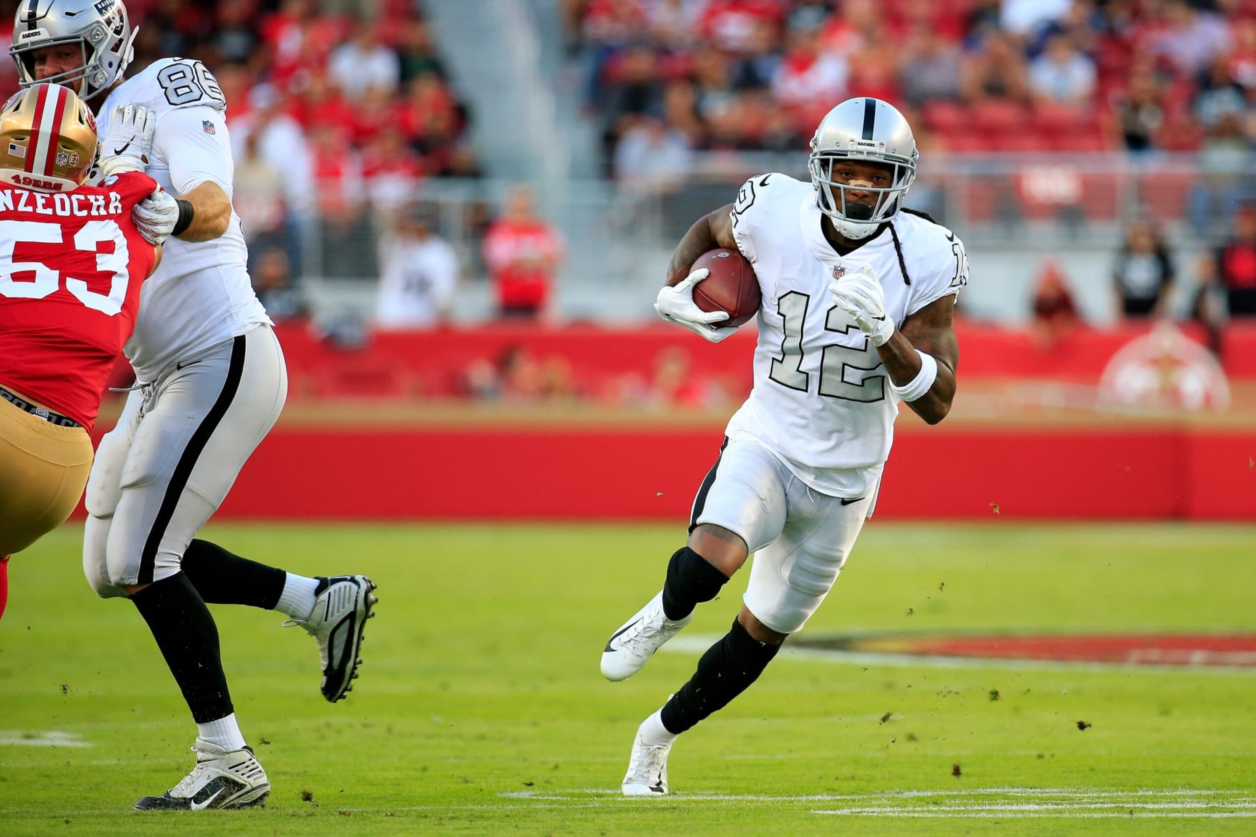 SANTA CLARA, CA - NOVEMBER 01: Martavis Bryant #12 of the Oakland Raiders runs after a catch against the San Francisco 49ers at Levi's Stadium on November 1, 2018 in Santa Clara, California. (Photo by Daniel Shirey/Getty Images)