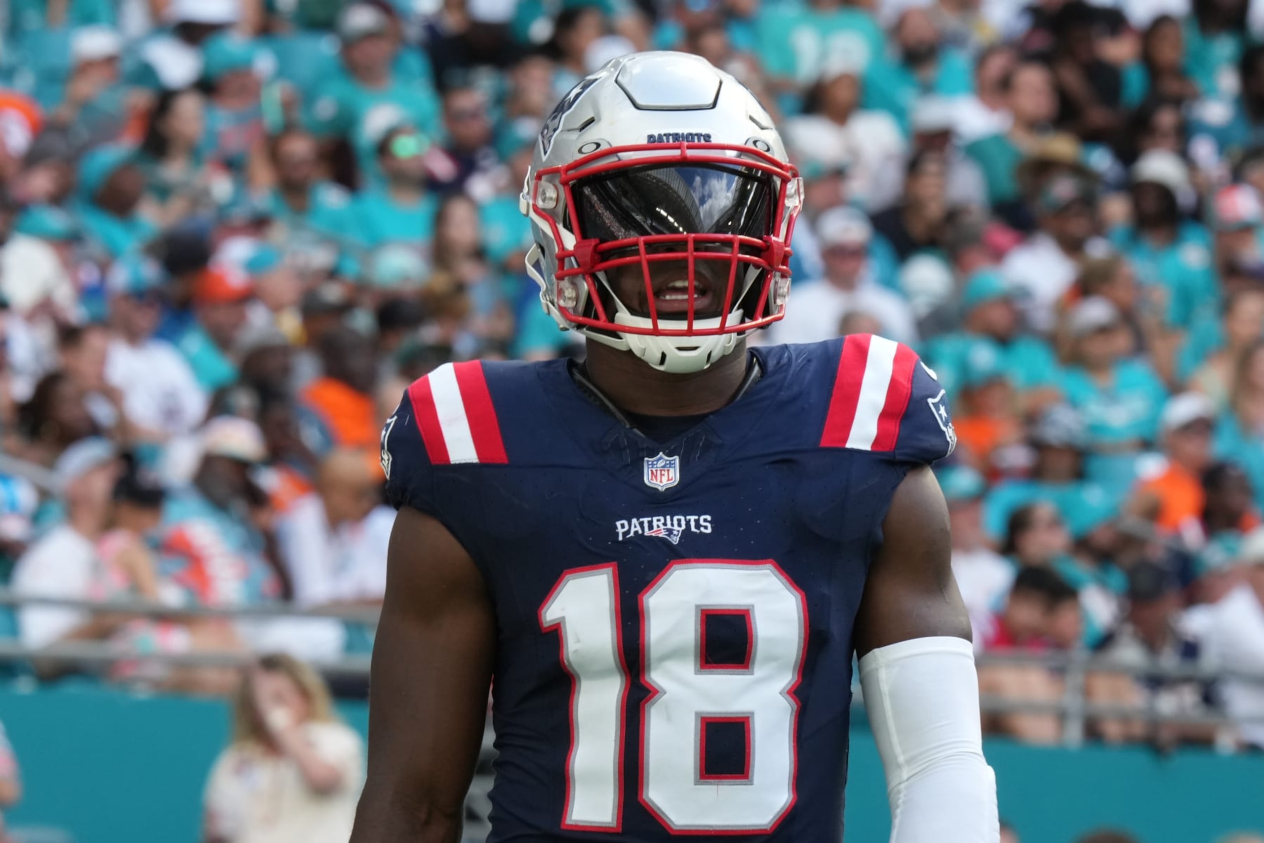 MIAMI GARDENS, FL - OCTOBER 29: New England Patriots wide receiver Matthew Slater (18) walks to the sidelines after covering a kick during the game between the New England Patriots and the Miami Dolphins on Sunday, October 29, 2023 at Hard Rock Stadium, Miami Gardens, Fla. (Photo by Peter Joneleit/Icon Sportswire via Getty Images) MIAMI GARDENS, FL - OCTOBER 29: New England Patriots wide receiver Matthew Slater (18) walks to the sidelines after covering a kick during the game between the New England Patriots and the Miami Dolphins on Sunday, October 29, 2023 at Hard Rock Stadium, Miami Gardens, Fla. (Photo by Peter Joneleit/Icon Sportswire via Getty Images)