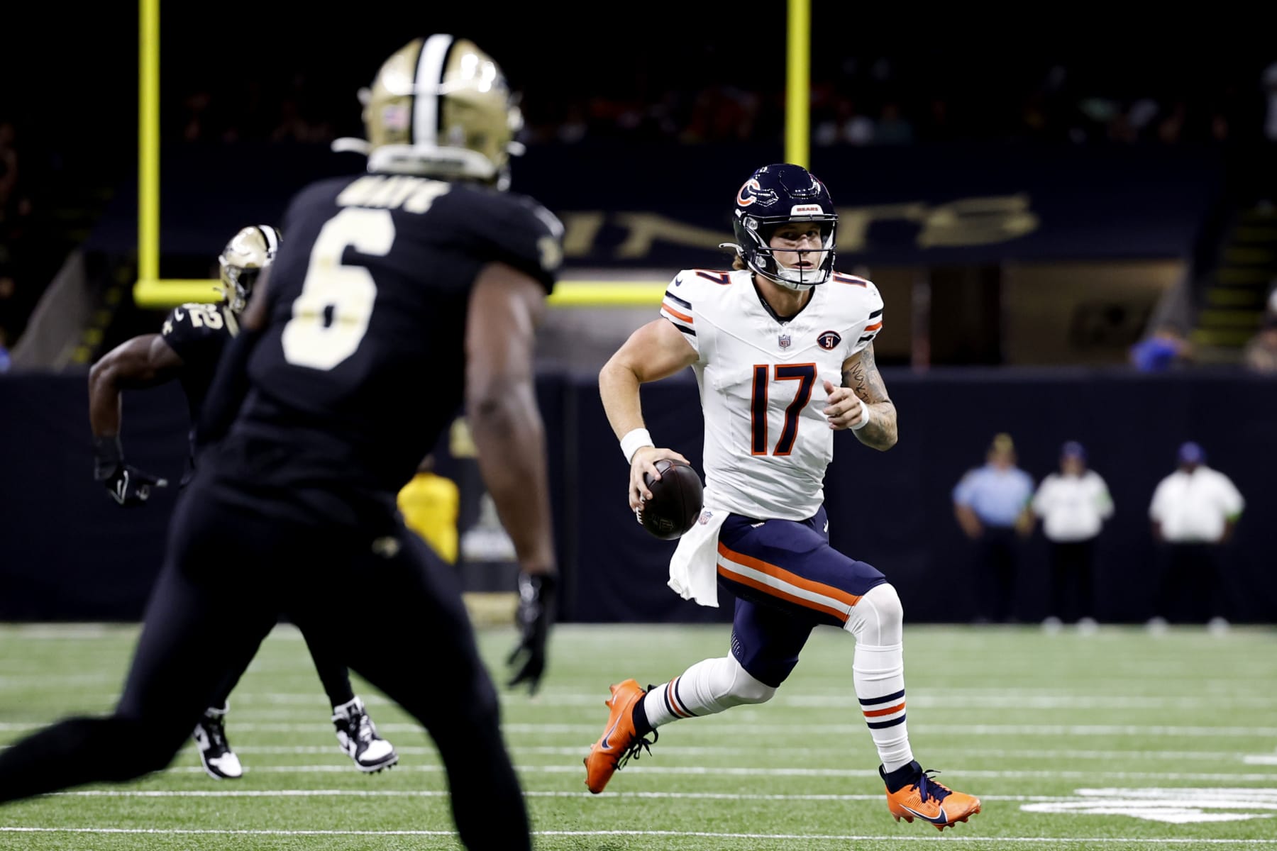 NEW ORLEANS, LOUISIANA - NOVEMBER 05: Tyson Bagent #17 of the Chicago Bears runs the ball during the first half in the game against the New Orleans Saints at Caesars Superdome on November 05, 2023 in New Orleans, Louisiana. (Photo by Wesley Hitt/Getty Images) NEW ORLEANS, LOUISIANA - NOVEMBER 05: Tyson Bagent #17 of the Chicago Bears runs the ball during the first half in the game against the New Orleans Saints at Caesars Superdome on November 05, 2023 in New Orleans, Louisiana. (Photo by Wesley Hitt/Getty Images)