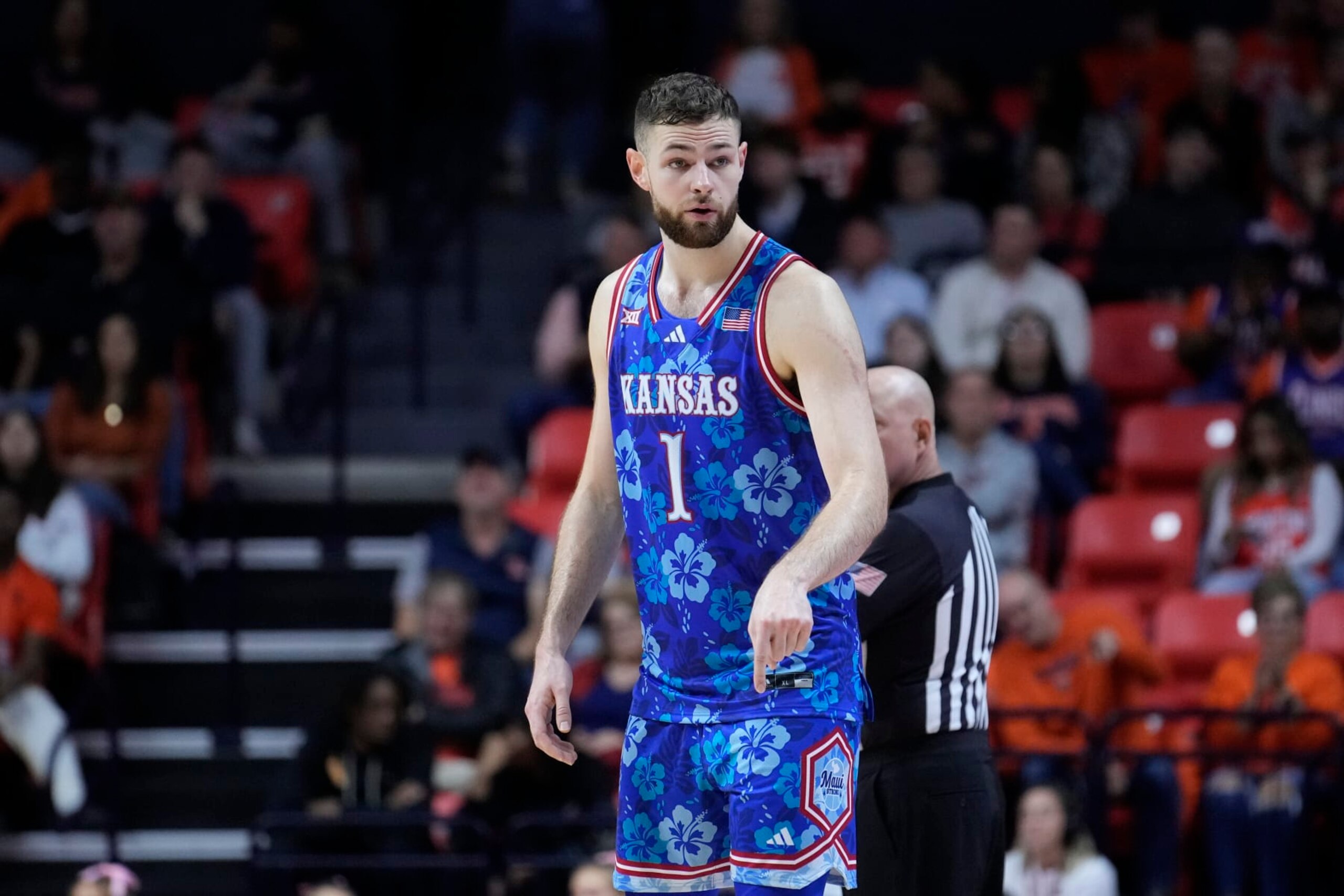 Kansas' Hunter Dickinson