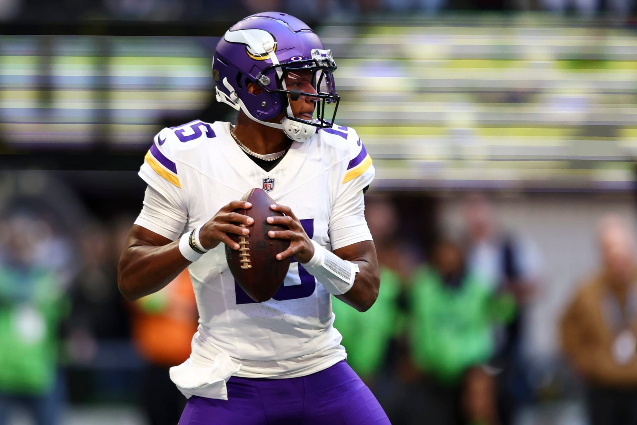 ATLANTA, GA - NOVEMBER 5: Joshua Dobbs #15 of the Minnesota Vikings drops back to pass during the second quarter of an NFL football game against the Atlanta Falcons at Mercedes-Benz Stadium on November 5, 2023 in Atlanta, Georgia. (Photo by Kevin Sabitus/Getty Images)