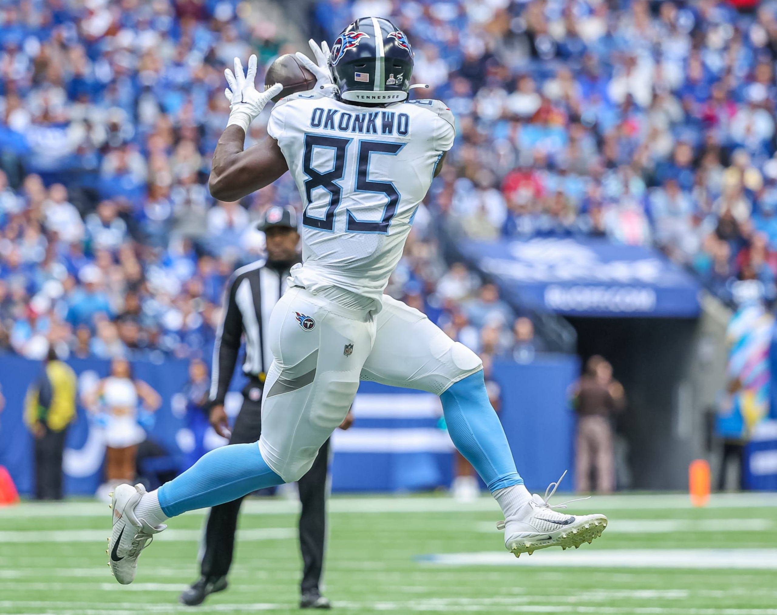 INDIANAPOLIS, INDIANA - OCTOBER 8: Chigoziem Okonkwo #85 of the Tennessee Titans catches the ball during the game against the Indianapolis Colts at Lucas Oil Stadium on October 8, 2023 in Indianapolis, Indiana. (Photo by Michael Hickey/Getty Images)