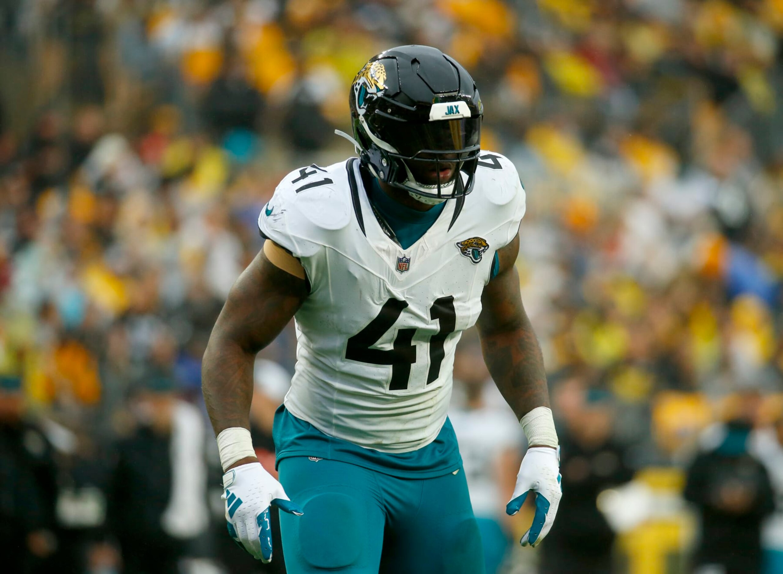 PITTSBURGH, PA - OCTOBER 28:  Josh Allen #41 of the Jacksonville Jaguars in action against the Pittsburgh Steelers on October 28, 2023 at Acrisure Stadium in Pittsburgh, Pennsylvania.  (Photo by Justin K. Aller/Getty Images)