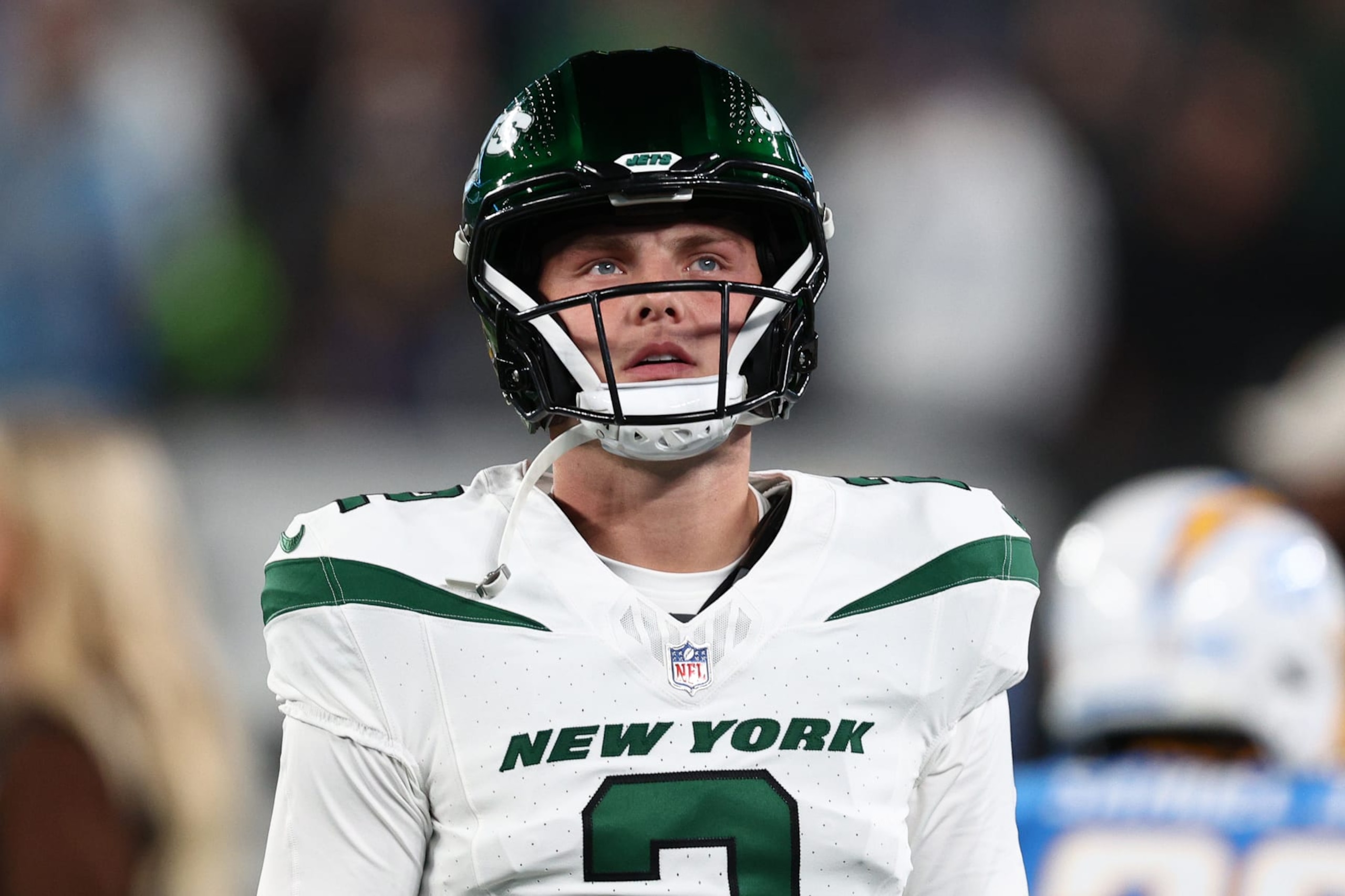 EAST RUTHERFORD, NEW JERSEY - NOVEMBER 06: Zach Wilson #2 of the New York Jets warms up before the game against the Los Angeles Chargers at MetLife Stadium on November 06, 2023 in East Rutherford, New Jersey. (Photo by Elsa/Getty Images)