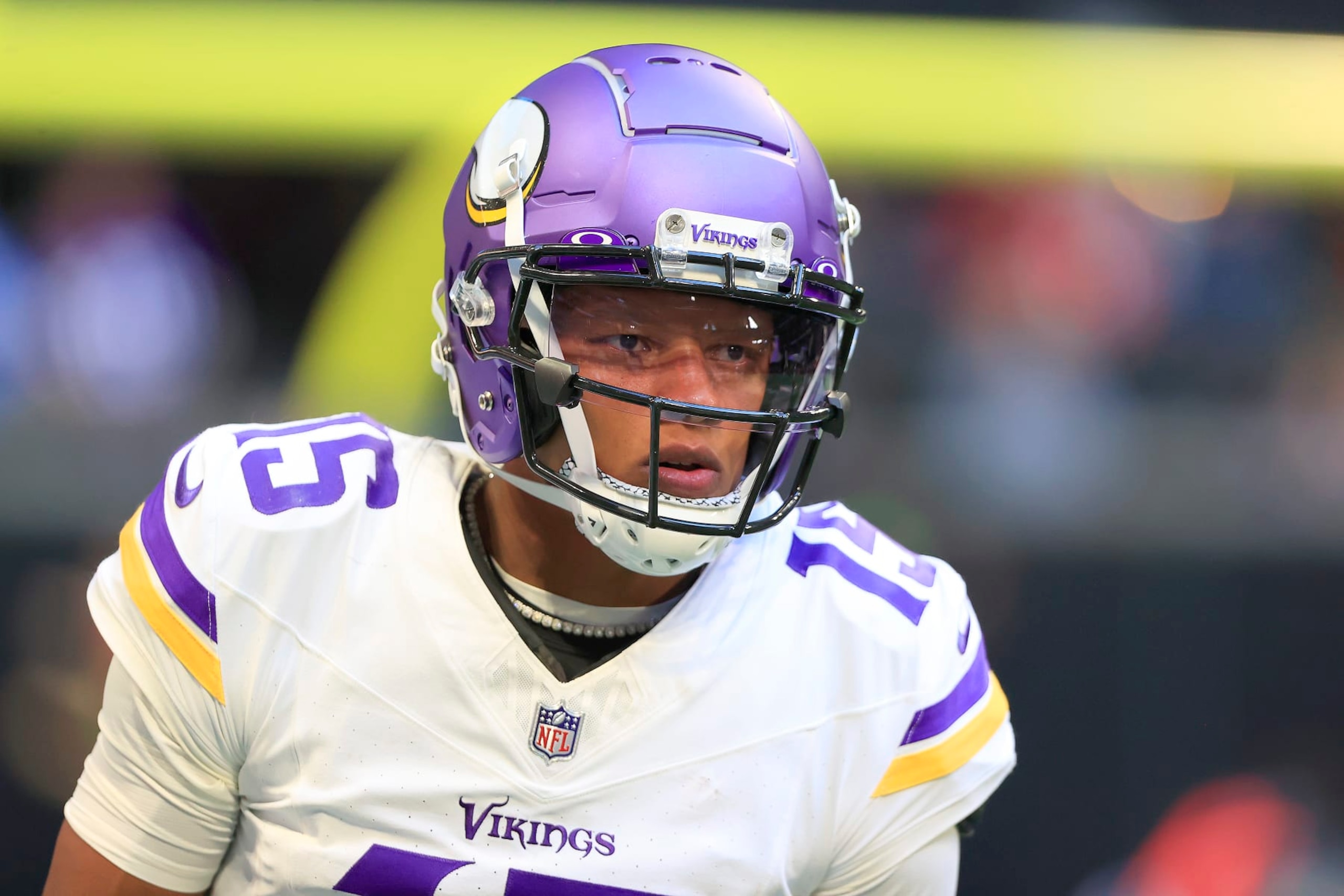 ATLANTA, GA - NOVEMBER 05: Minnesota Vikings quarterback Joshua Dobbs (15) warms up during the week 9 Sunday afternoon NFL football game between the Atlanta Falcons and the Minnesota Vikings on November 5, 2023 at the Mercedes-Benz Stadium in Atlanta, Georgia.  (Photo by David J. Griffin/Icon Sportswire via Getty Images)