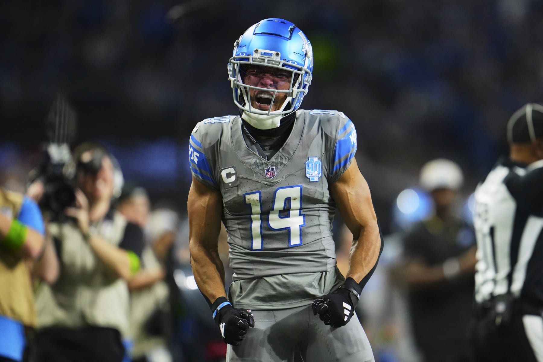 WR Amon-Ra St. Brown