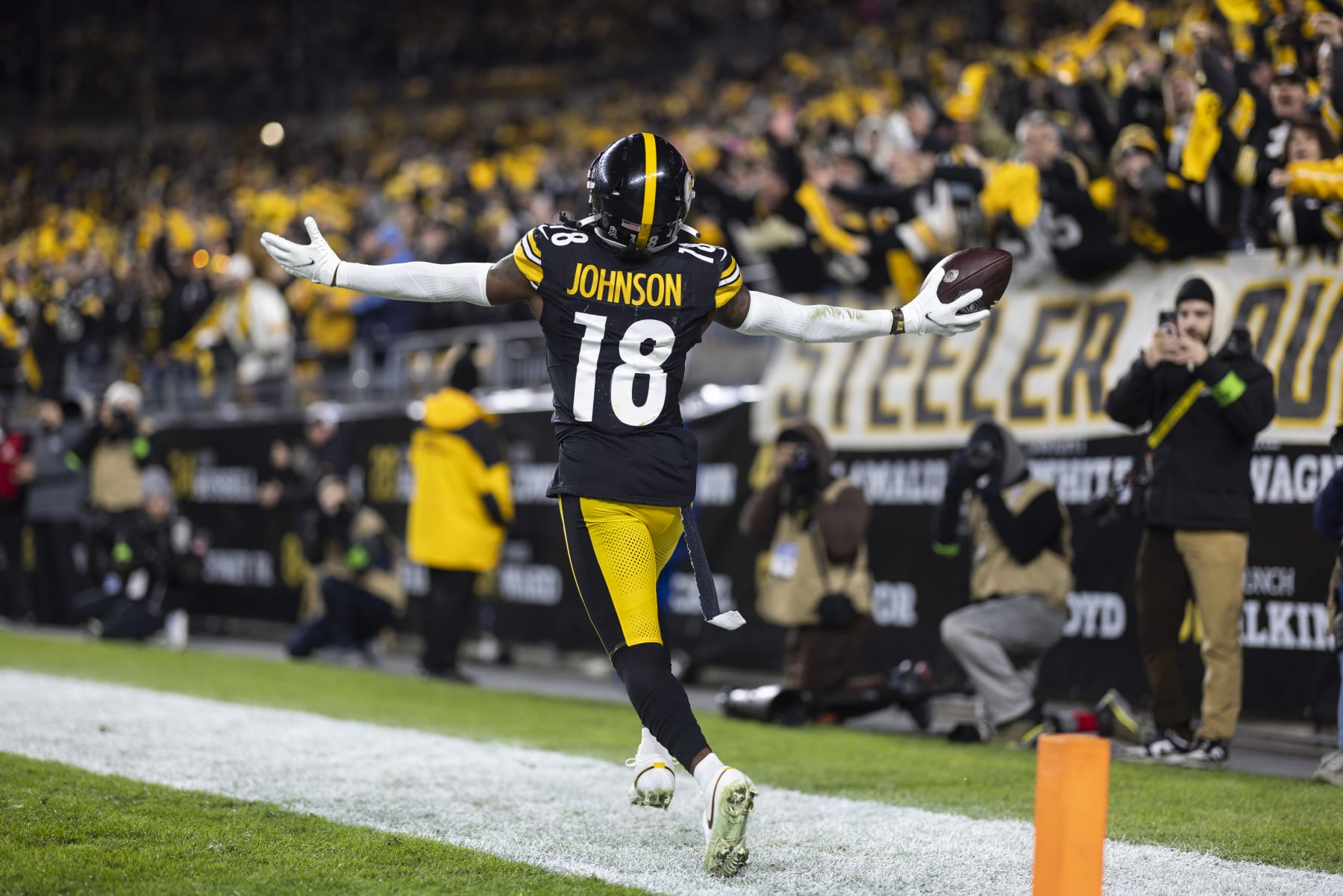 Steelers WR Diontae Johnson