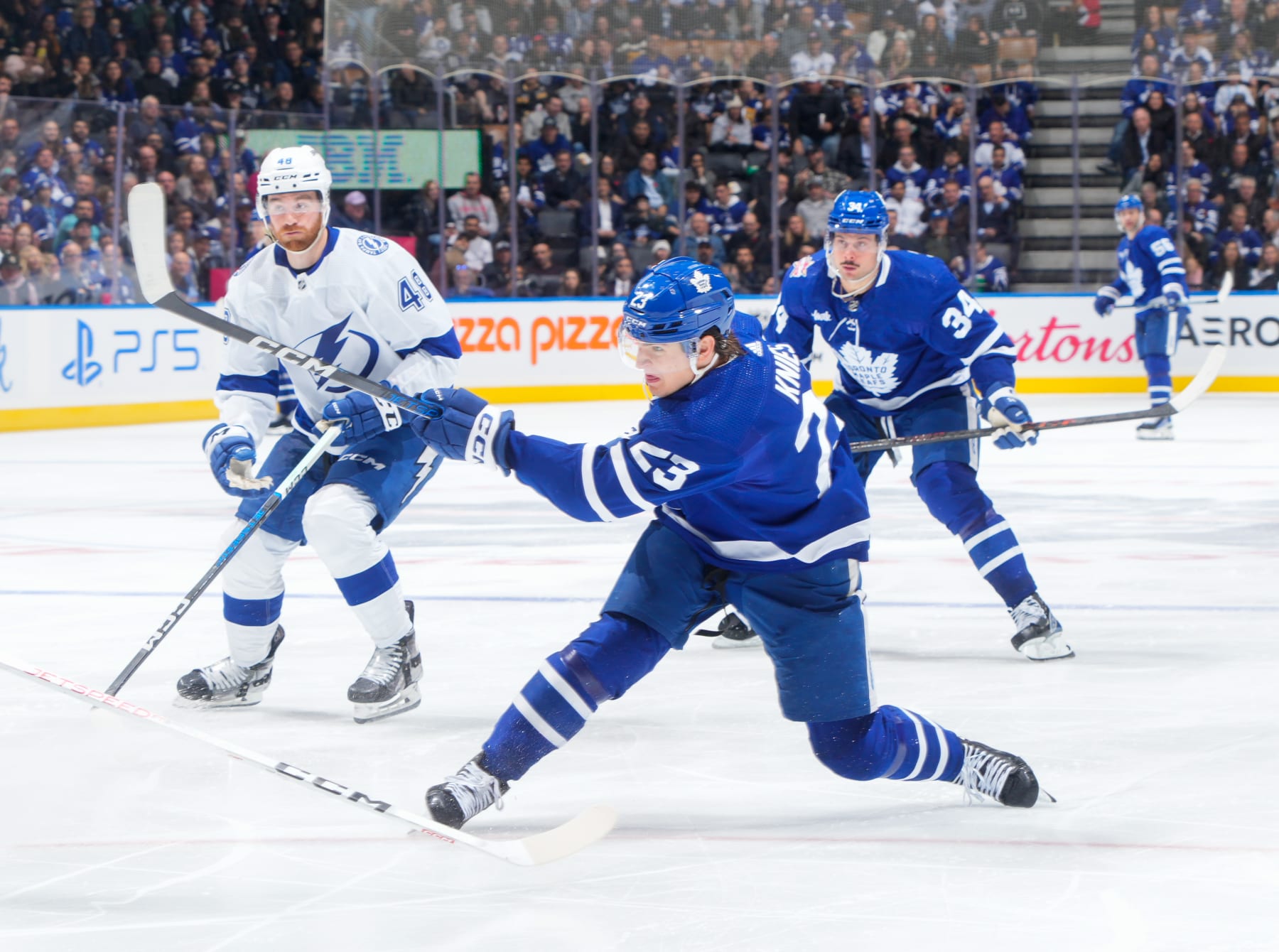TORONTO, ON - NOVEMBER 6: Matthew Knies #23 of the Toronto Maple Leafs shoots the during the third period against the Tampa Bay Lightning at Scotiabank Arena on November 6, 2023 in Toronto, Ontario, Canada.  (Photo by Mark Blinch/NHLI via Getty Images)