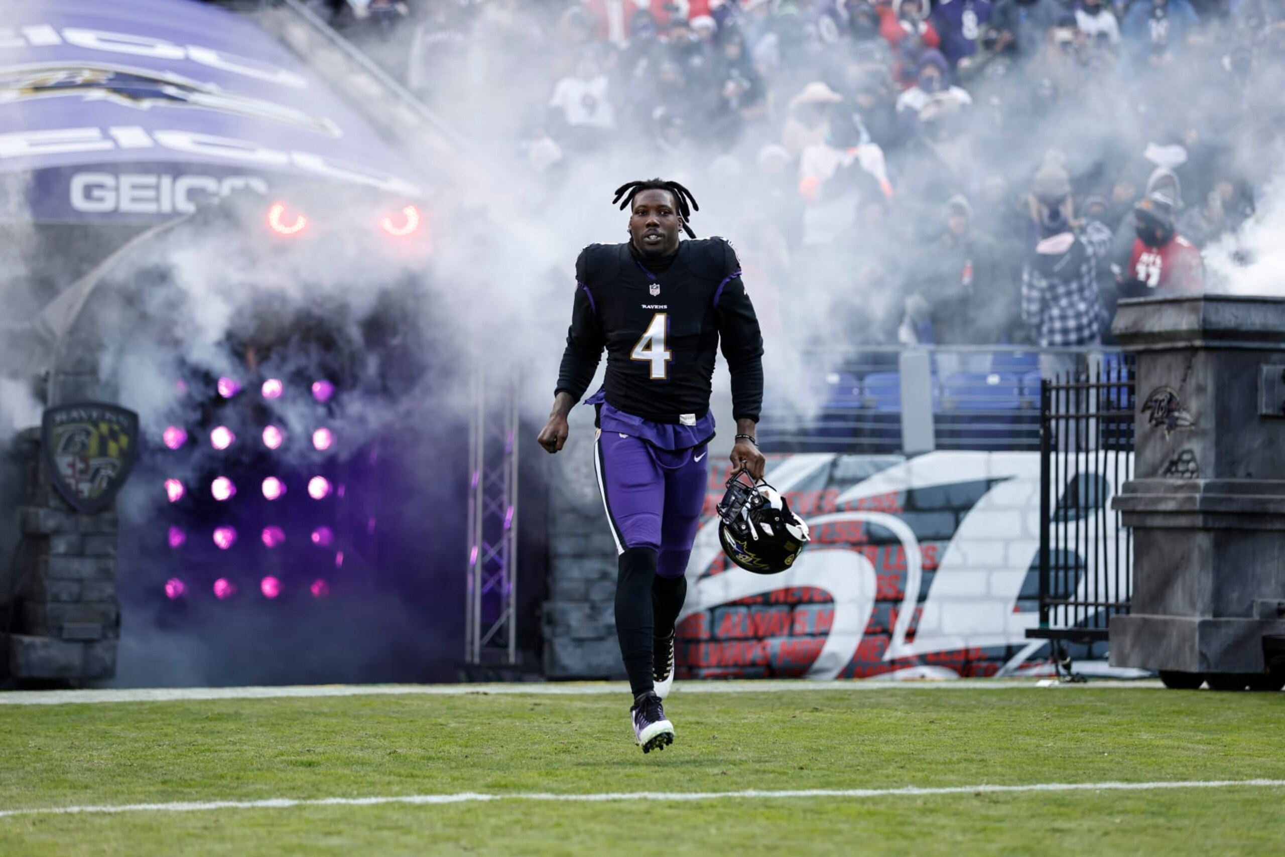 BALTIMORE, MARYLAND - DECEMBER 24: Jason Pierre-Paul #4 of the Baltimore Ravens takes the field prior to an NFL football game between the Baltimore Ravens and the Atlanta Falcons at M&T Bank Stadium on December 24, 2022 in Baltimore, Maryland. (Photo by Michael Owens/Getty Images)