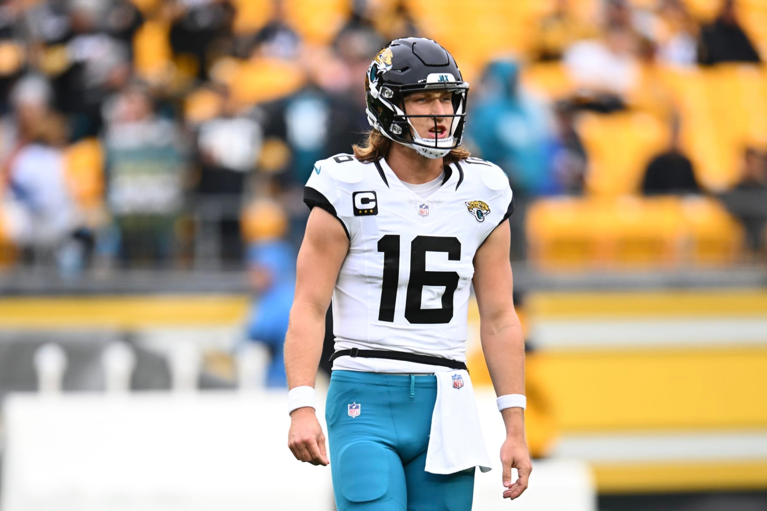 PITTSBURGH, PENNSYLVANIA - OCTOBER 29: Trevor Lawrence #16 of the Jacksonville Jaguars looks on before the game against the Pittsburgh Steelers at Acrisure Stadium on October 29, 2023 in Pittsburgh, Pennsylvania. (Photo by Joe Sargent/Getty Images)