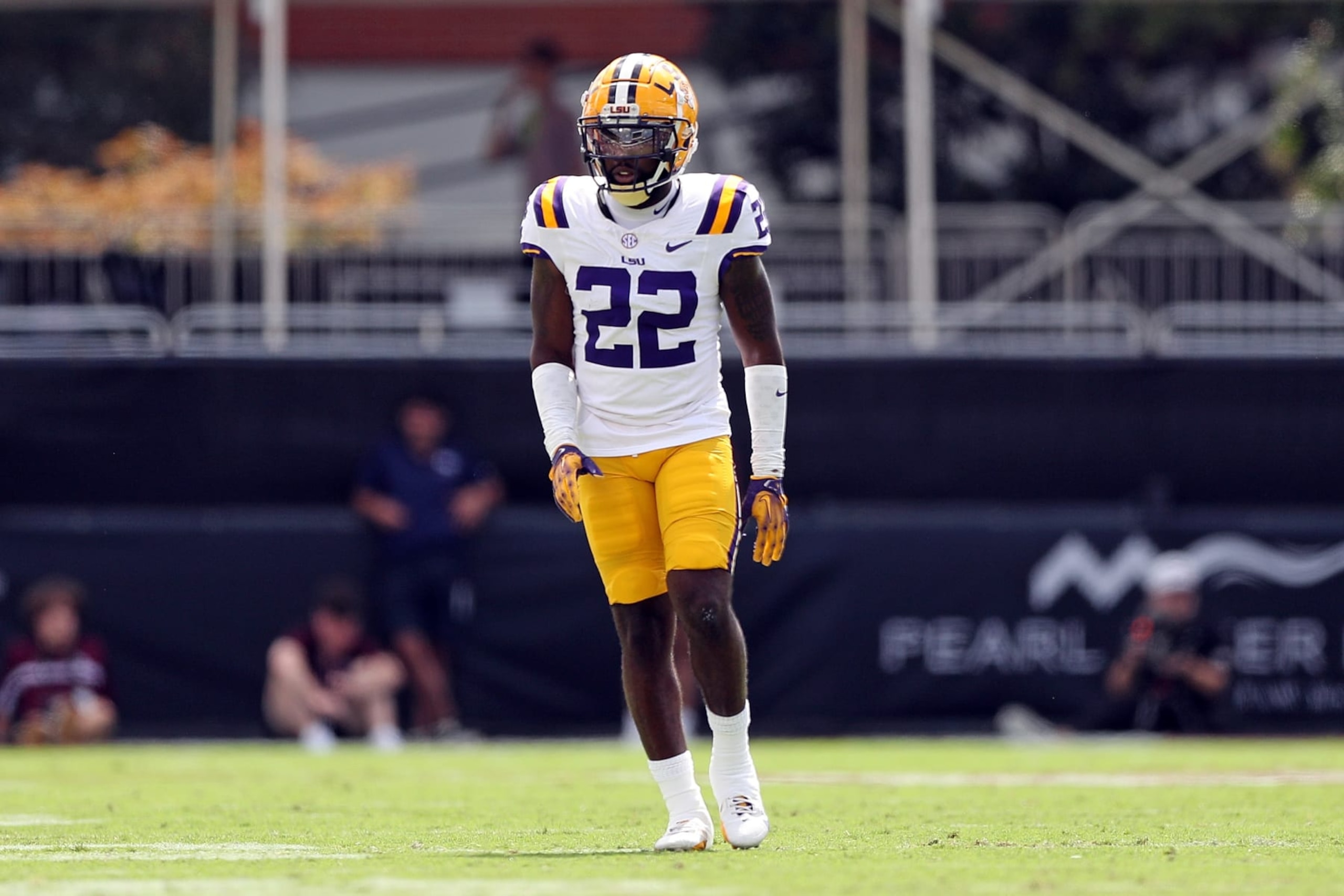 STARKVILLE, MISSISSIPPI - SEPTEMBER 16: Duce Chestnut #22 of the LSU Tigers during the game against the Mississippi State Bulldogs at Davis Wade Stadium on September 16, 2023 in Starkville, Mississippi. (Photo by Justin Ford/Getty Images) STARKVILLE, MISSISSIPPI - SEPTEMBER 16: Duce Chestnut #22 of the LSU Tigers during the game against the Mississippi State Bulldogs at Davis Wade Stadium on September 16, 2023 in Starkville, Mississippi. (Photo by Justin Ford/Getty Images)