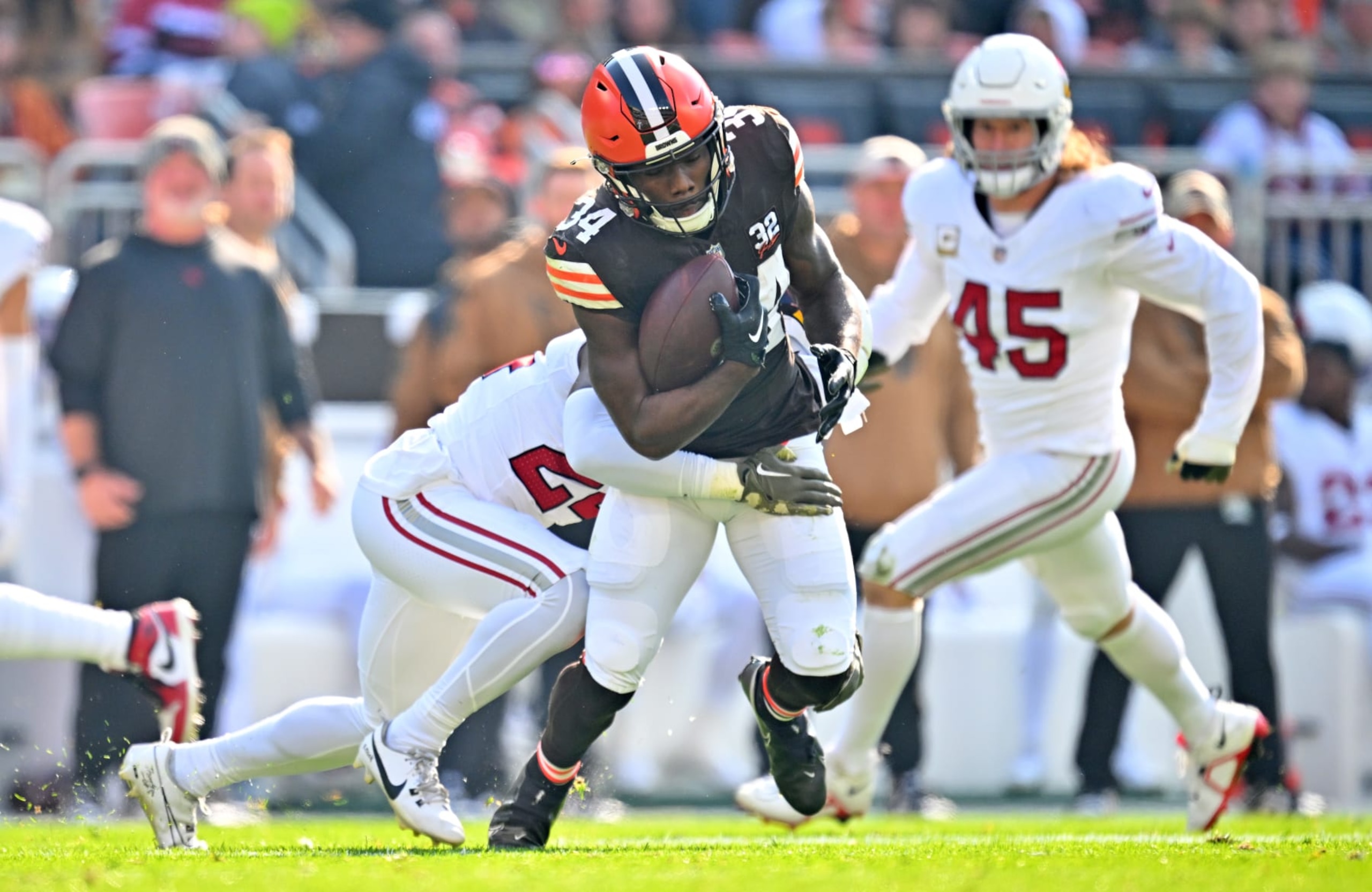 CLEVELAND, OHIO - NOVEMBER 05: Jerome Ford #34 of the Cleveland Browns is tackled by Starling Thomas V #24 of the Arizona Cardinals during the first quarter of the game at Cleveland Browns Stadium on November 05, 2023 in Cleveland, Ohio. (Photo by Jason Miller/Getty Images)