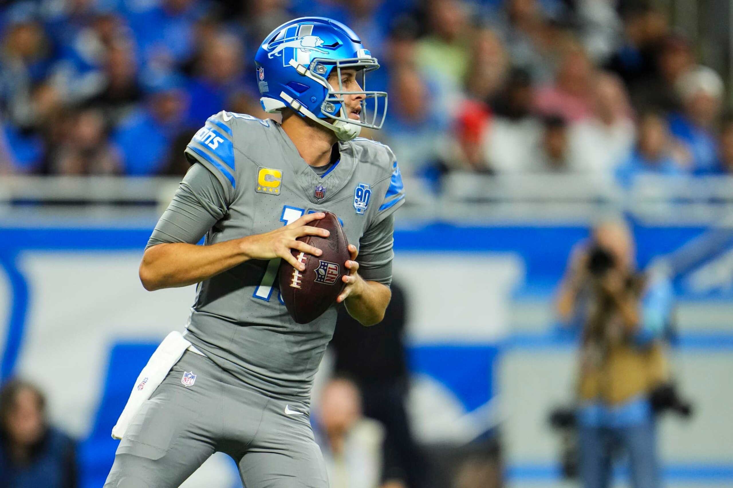 DETROIT, MI - OCTOBER 30: Jared Goff #16 of the Detroit Lions drops back to pass during an NFL game against the Las Vegas Raiders at Ford Field on October 30, 2023 in Detroit, Michigan. (Photo by Cooper Neill/Getty Images)