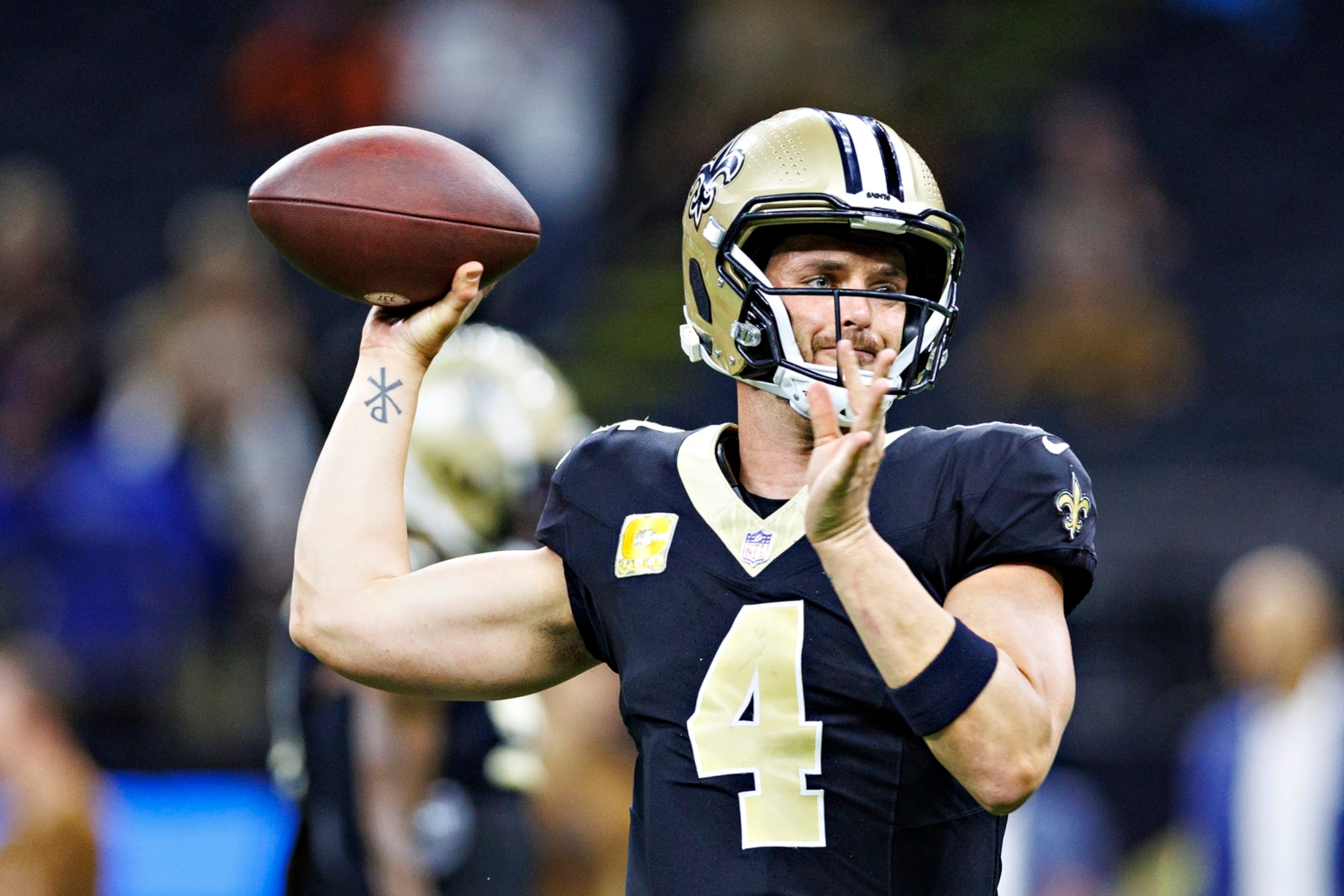 Saints QB Derek Carr