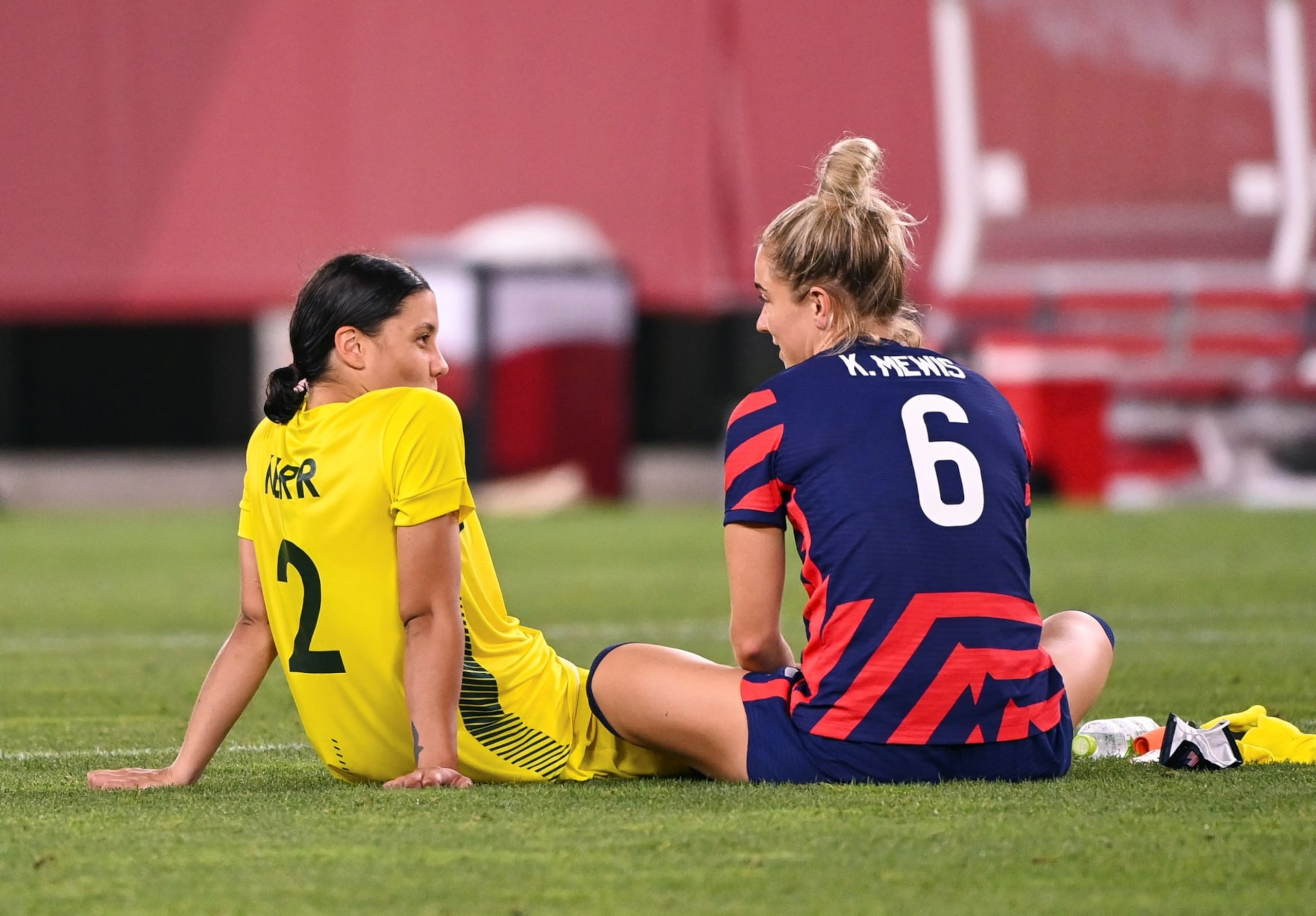 Kristie Mewis R of the United States talks with Sam Kerr of Australia after the women's football bronze medal match between the United States and Australia at Tokyo 2020 Olympic Games in Ibaraki, Japan, Aug. 5, 2021. (Photo by Lu Yang/Xinhua via Getty Images) Kristie Mewis R of the United States talks with Sam Kerr of Australia after the women's football bronze medal match between the United States and Australia at Tokyo 2020 Olympic Games in Ibaraki, Japan, Aug. 5, 2021. (Photo by Lu Yang/Xinhua via Getty Images)