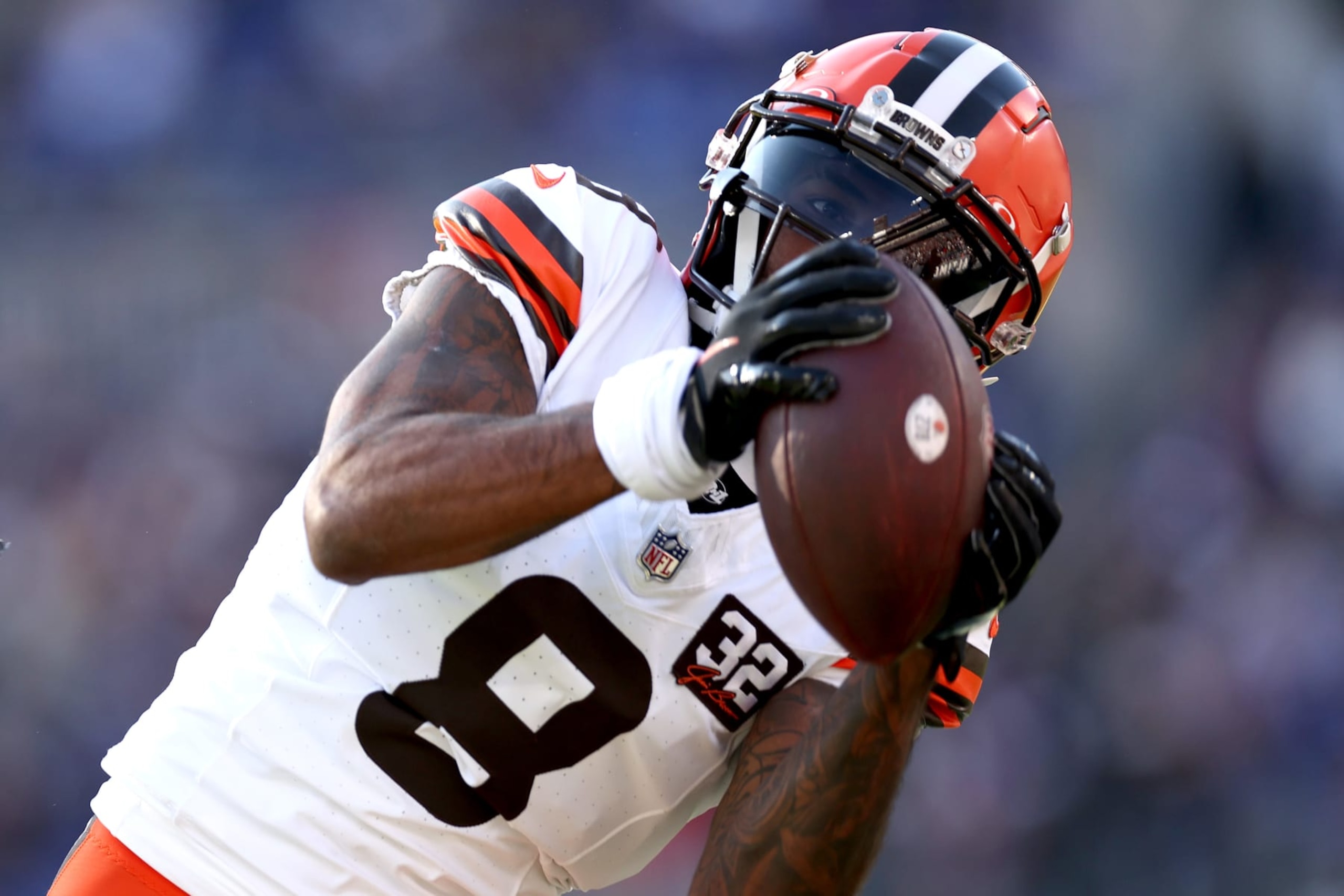 BALTIMORE, MARYLAND - NOVEMBER 12: Elijah Moore #8 of the Cleveland Browns catches a pass against the Baltimore Ravens during the second quarter at M&T Bank Stadium on November 12, 2023 in Baltimore, Maryland. (Photo by Scott Taetsch/Getty Images)