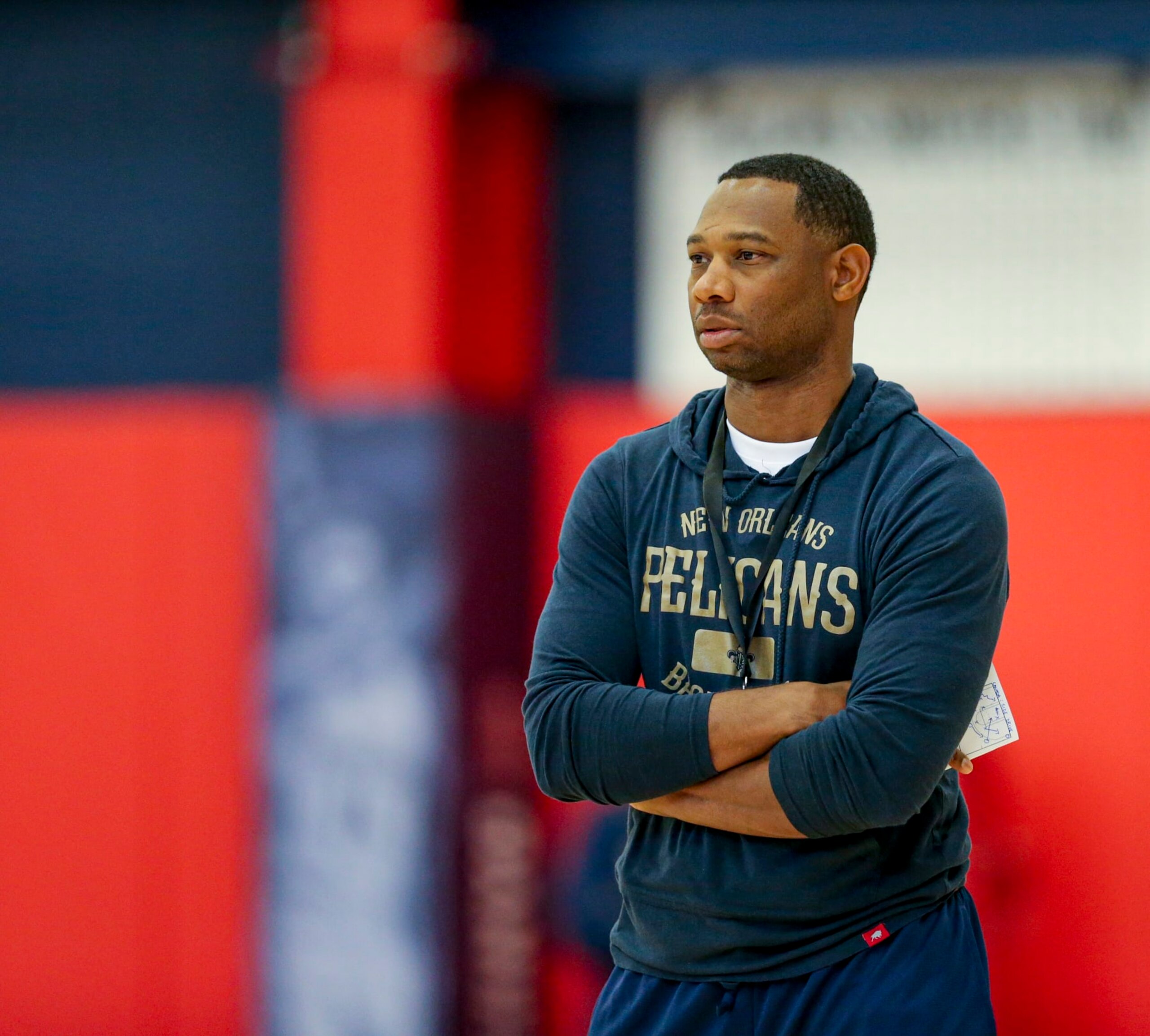 METAIRIE, LA - OCTOBER 5: Head Coach Willie Green of the New Orleans Pelicans looks on during an all access practice in Metairie, Louisiana at Ochsner Sports Performance Center on October 5, 2023. NOTE TO USER: User expressly acknowledges and agrees that, by downloading and or using this Photograph, user is consenting to the terms and conditions of the Getty Images License Agreement. Mandatory Copyright Notice: Copyright 2023 NBAE (Photo by Derick Hingle/NBAE via Getty Images)