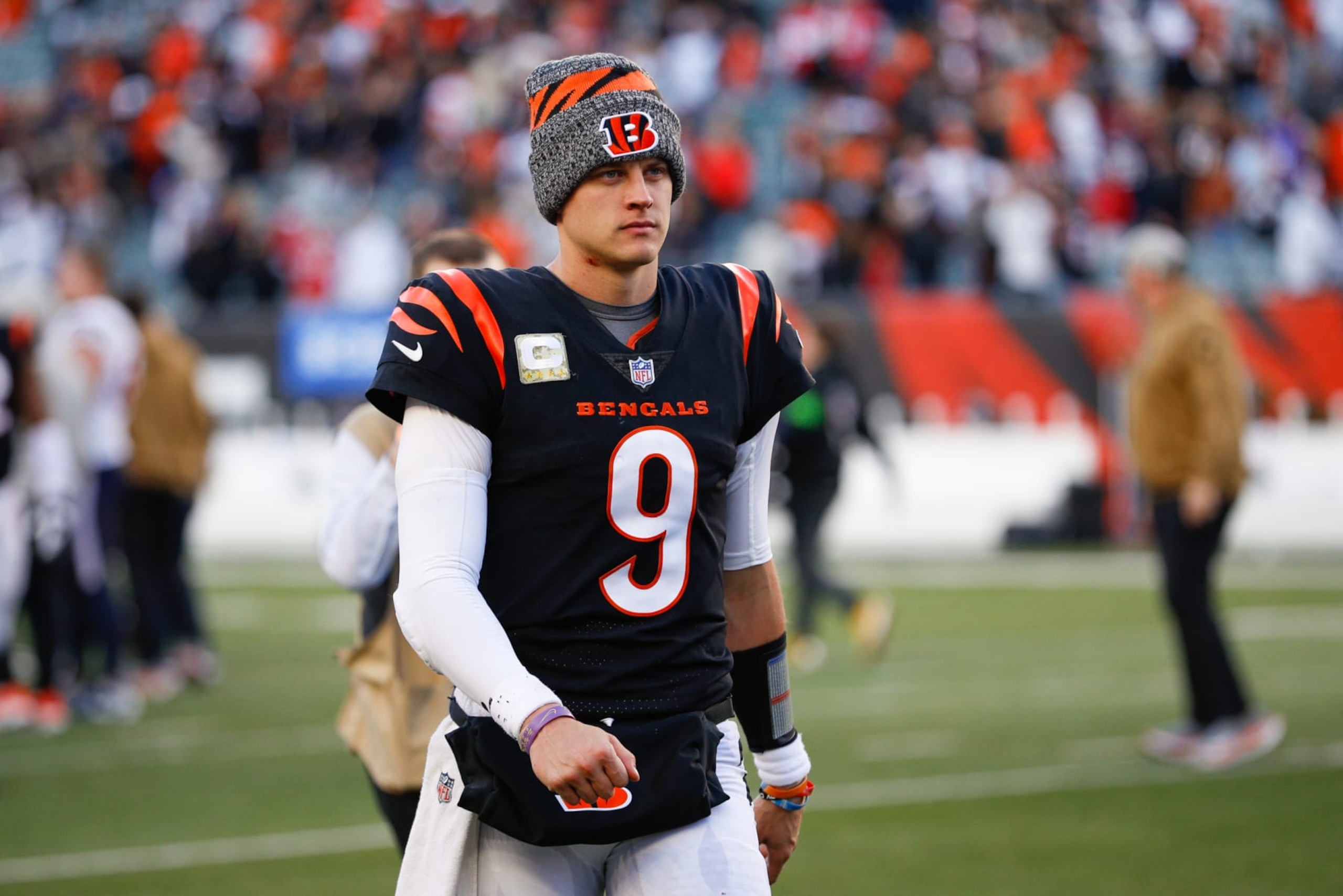 CINCINNATI, OH - NOVEMBER 12: Cincinnati Bengals quarterback Joe Burrow (9) walks off the field after the game against the Houston Texans and the Cincinnati Bengals on November 12, 2023, at Paycor Stadium in Cincinnati, OH. (Photo by Ian Johnson/Icon Sportswire via Getty Images)